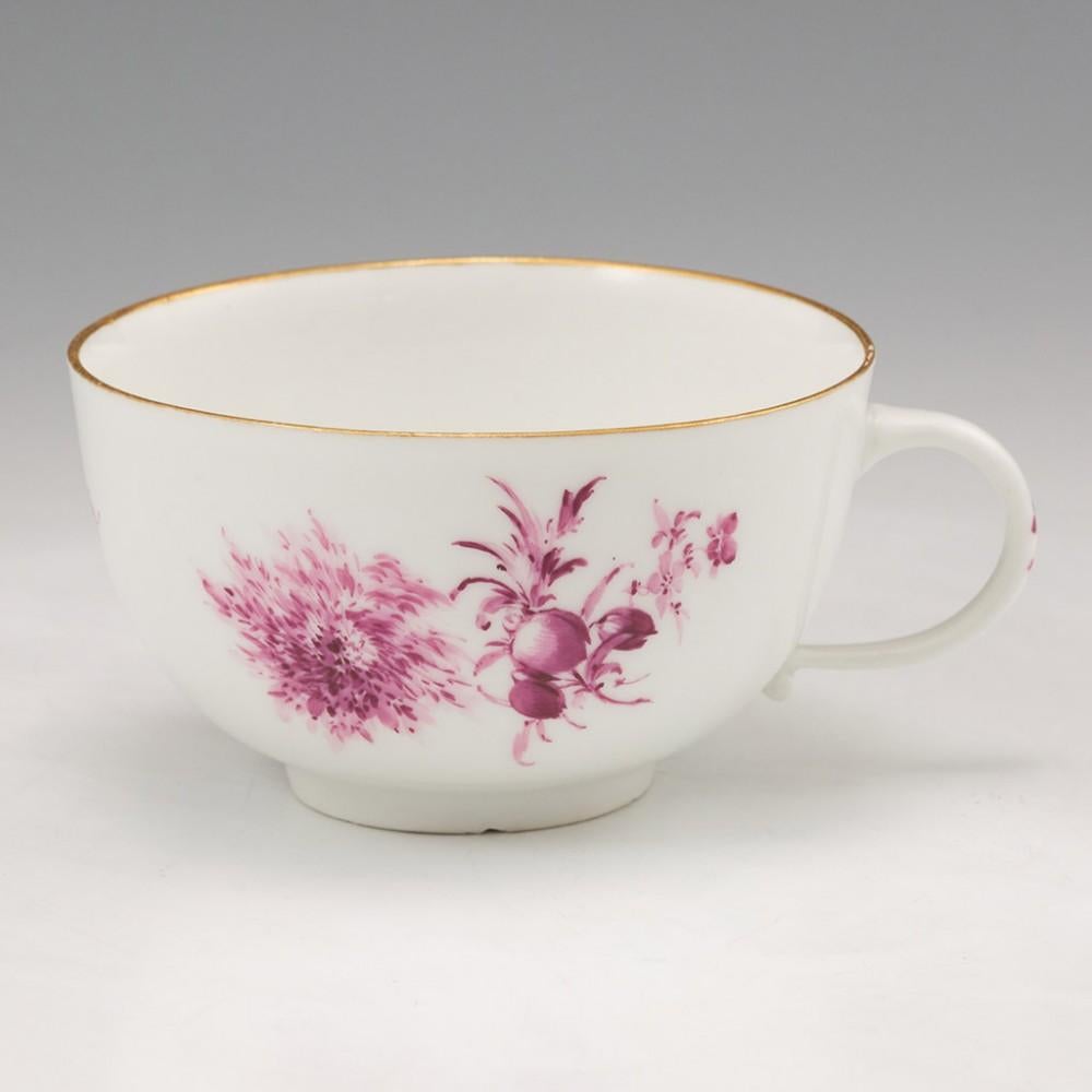 Meissen Dot Period Porcelain Tea Cup and Saucer, circa 1770 5