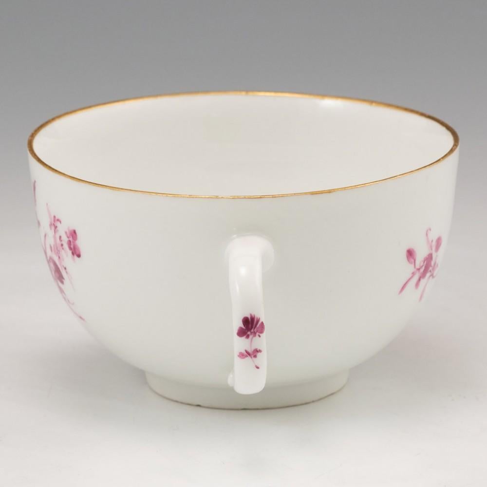 Meissen Dot Period Porcelain Tea Cup and Saucer, circa 1770 8