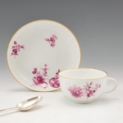 Meissen Dot Period Porcelain Tea Cup and Saucer, circa 1770