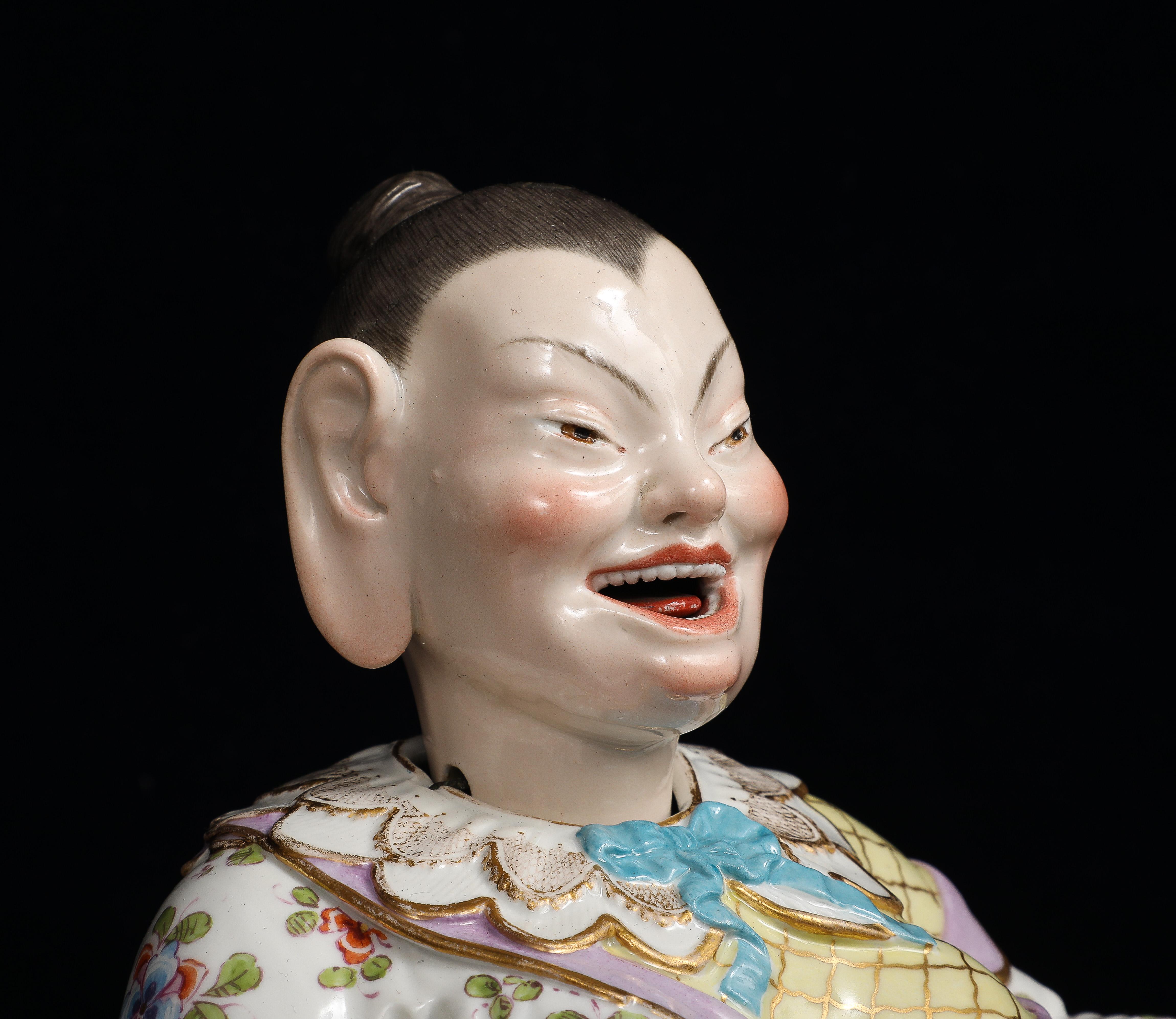 Eine Meissen Porcelain Pagode Wackelkopf Figur im Angebot 2