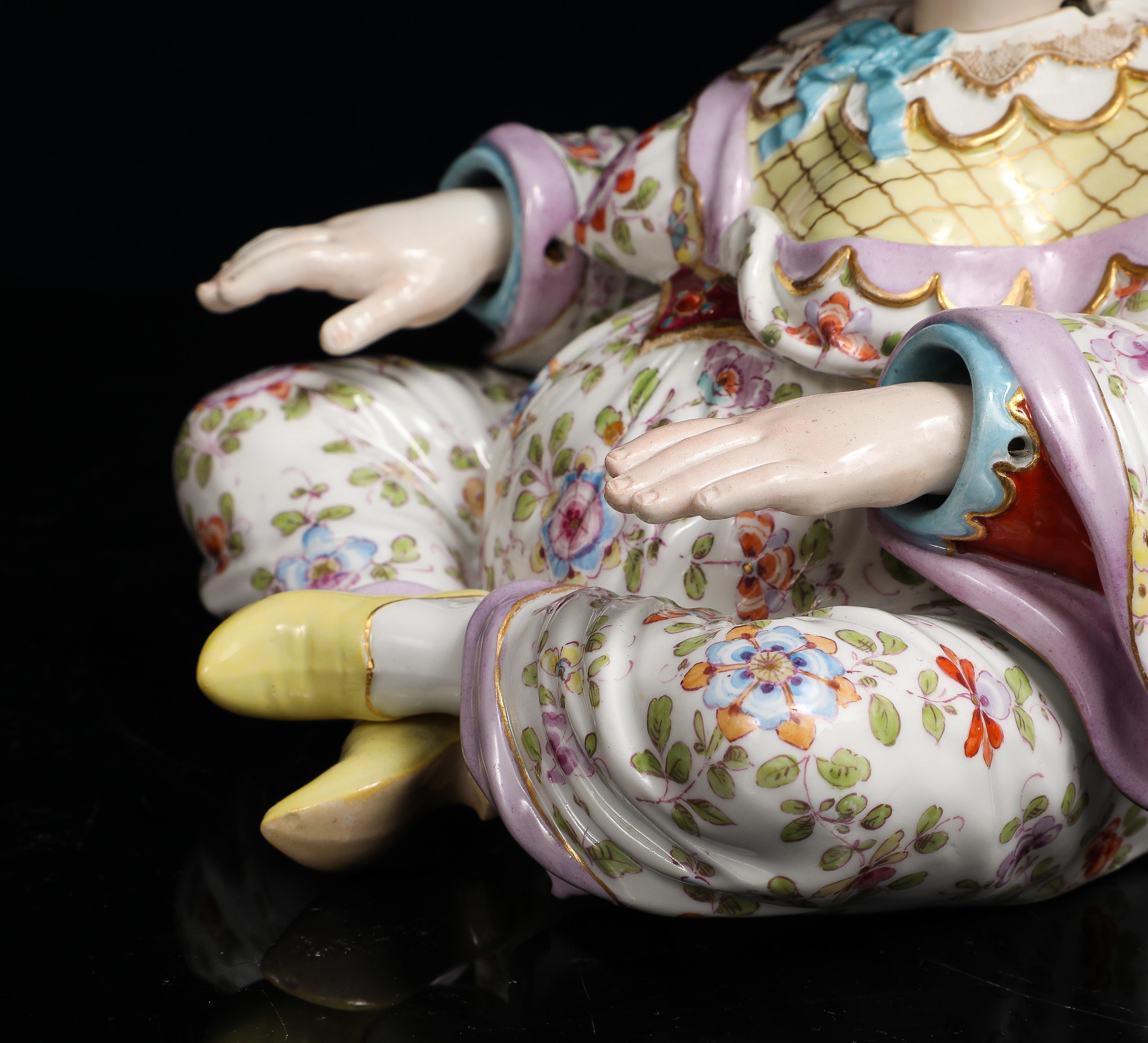 Eine Meissen Porcelain Pagode Wackelkopf Figur im Angebot 4