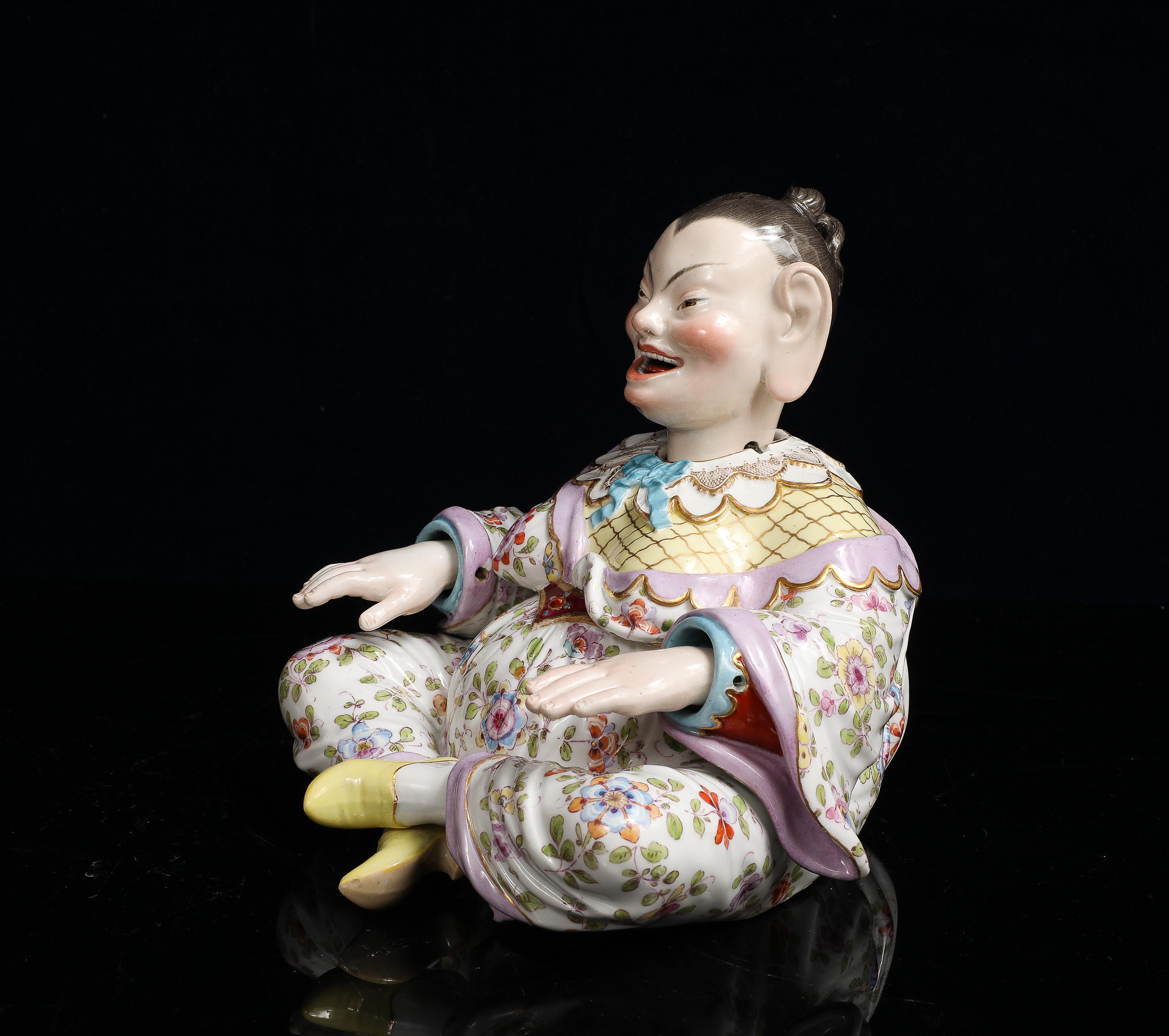 Eine Meissen Porcelain Pagode Wackelkopf Figur (Spätes 19. Jahrhundert) im Angebot