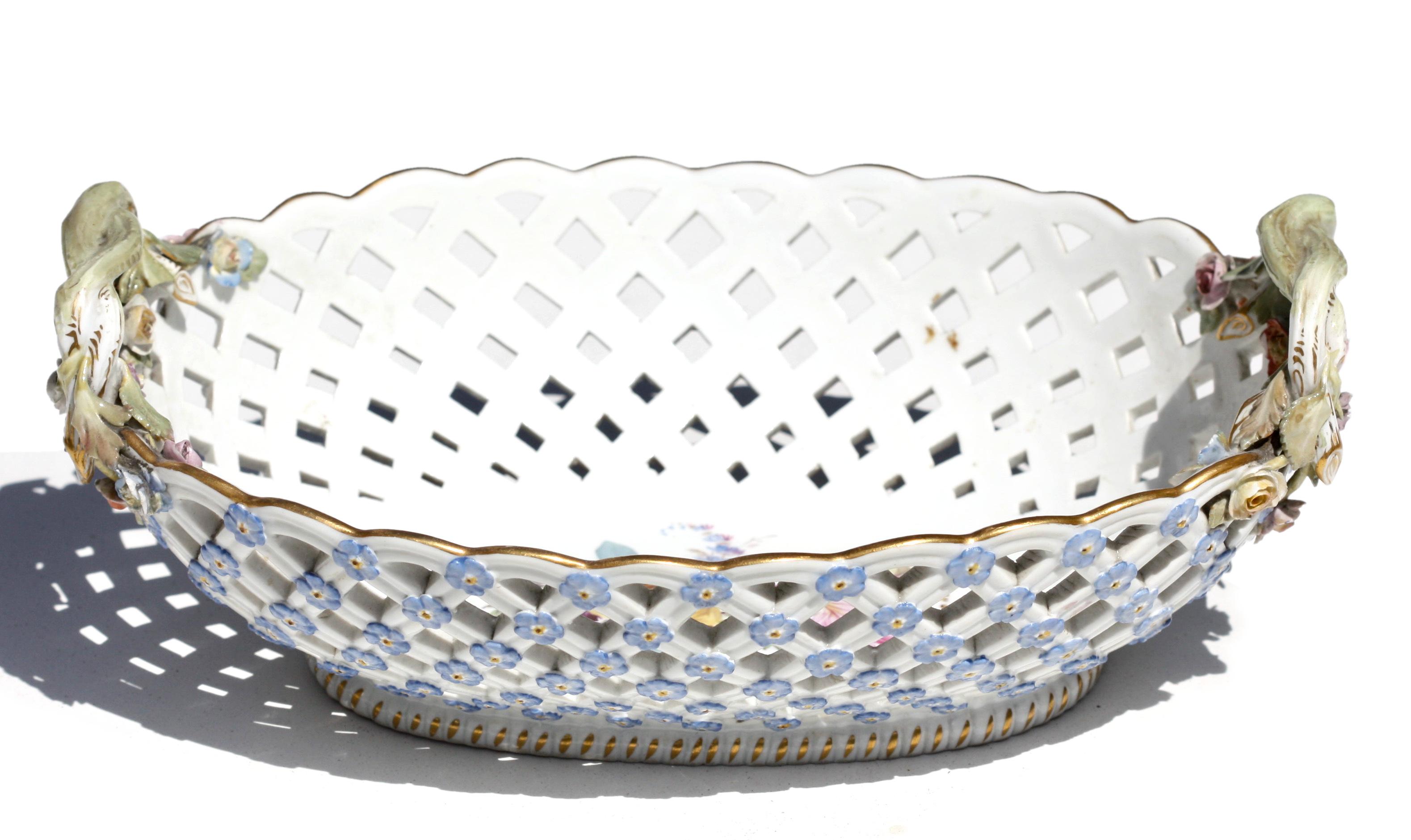 20th Century Meissen Porcelain Reticulated Two-Handled Basket,  Late 19th Century For Sale