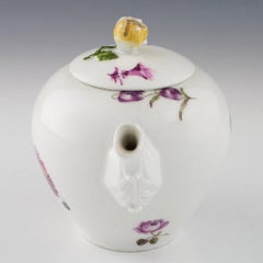 A Meissen Porcelain Teapot c1765