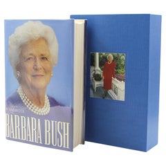 A Memoir, signé par Barbara Bush, dans sa veste originale, 1994