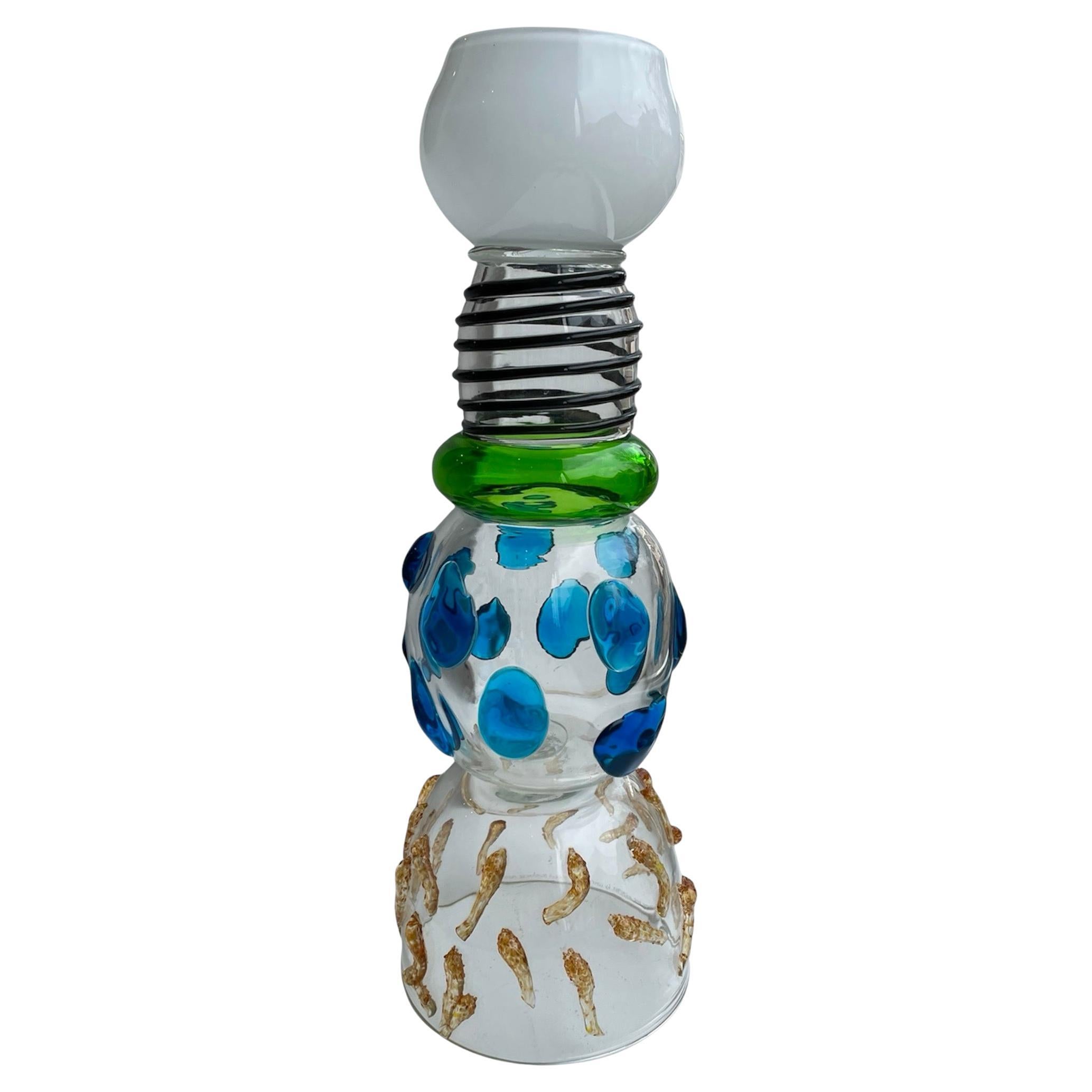 Italiano Un vaso in vetro Memphis Milano Alcor disegnato da Ettore Sottsass in vendita