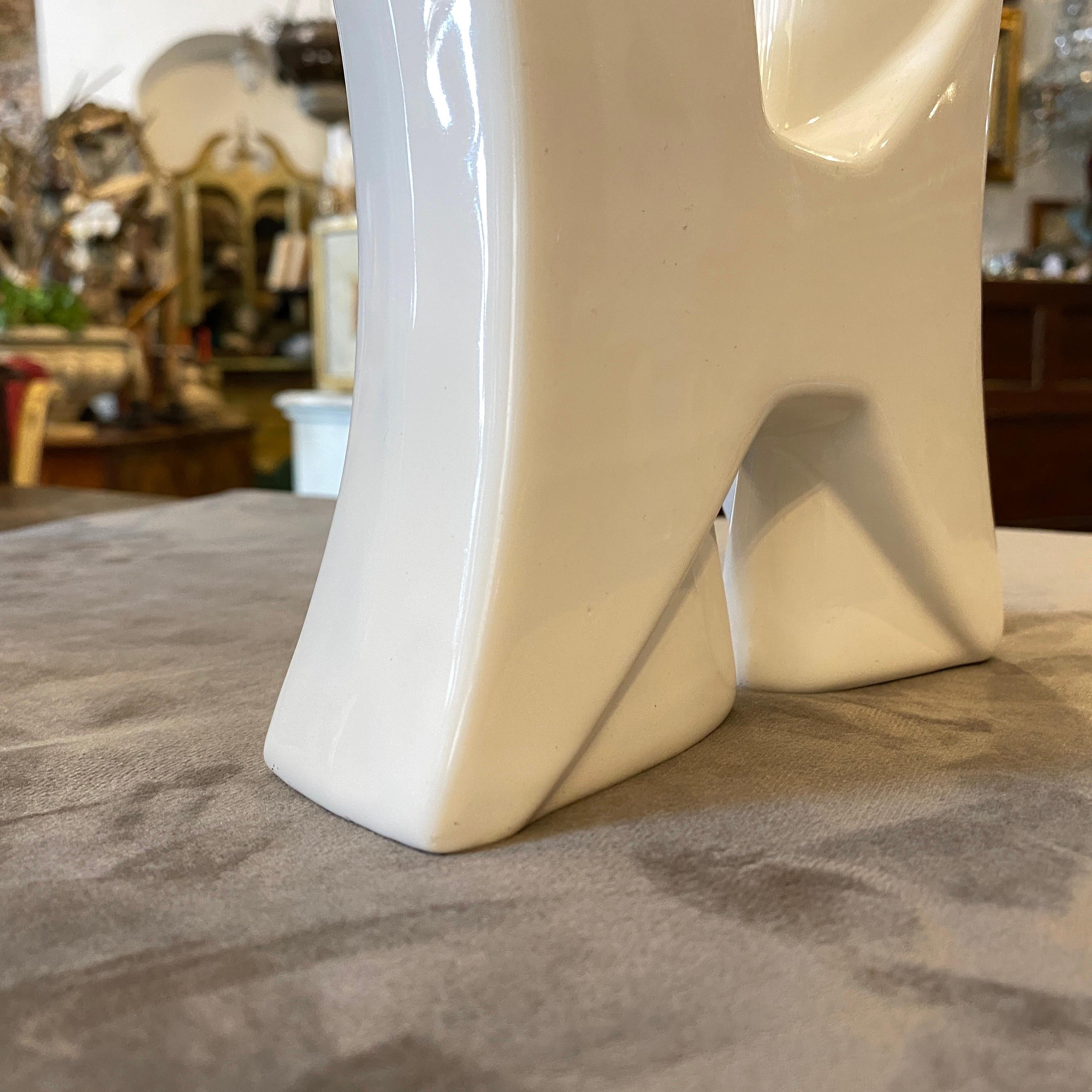 Modern Memphis Style White Ceramic Vase by Roberto Rigon, circa 1980