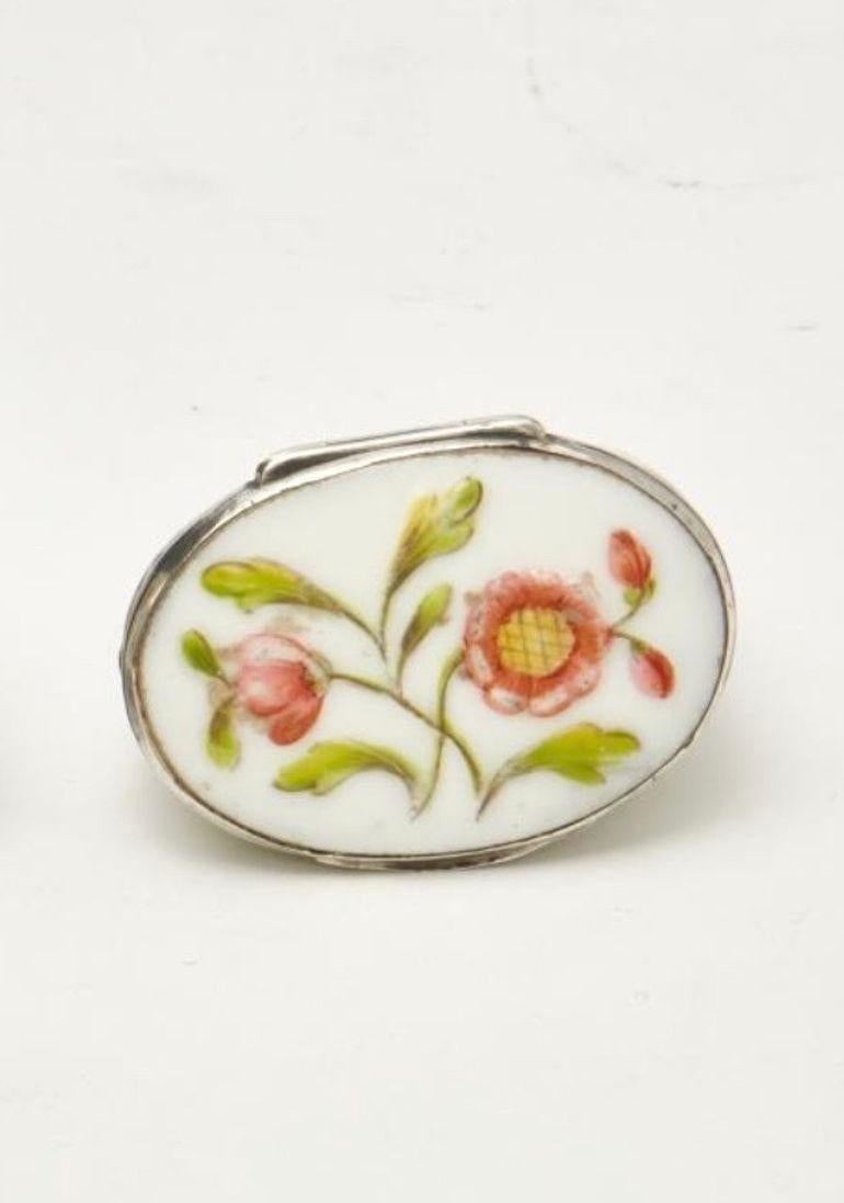French A Mennecy Silver Mounted Soft Paste Porcelain Snuff Box of a Dromedary For Sale