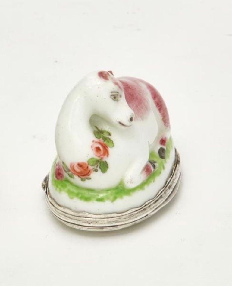 A Mennecy Silver Mounted Soft Paste Porcelain Snuff Box of a Dromedary For Sale 1
