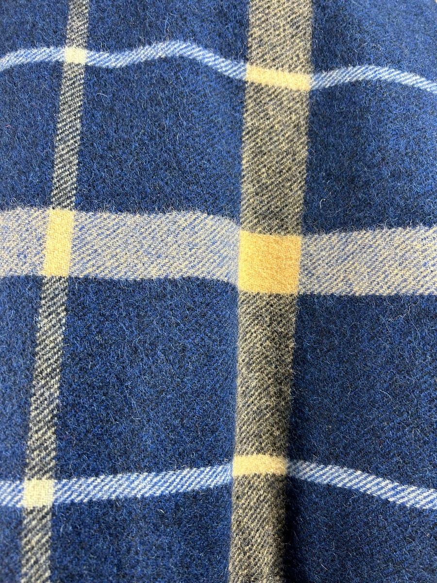 Trenchcoat aus Schottenkaro für Herren von André Courrèges - Frankreich CIRCA 2000 im Angebot 5