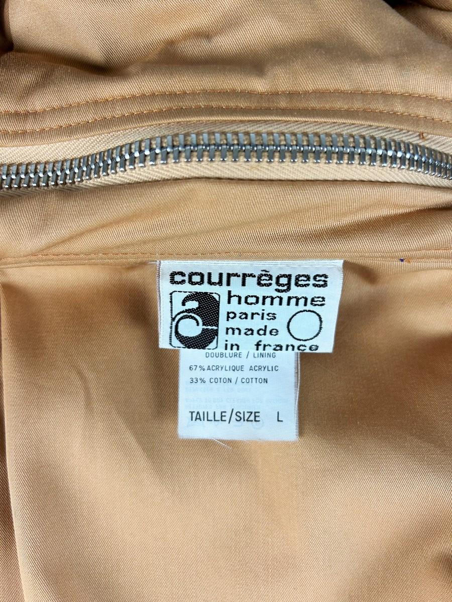 Trenchcoat aus Schottenkaro für Herren von André Courrèges - Frankreich CIRCA 2000 im Angebot 9