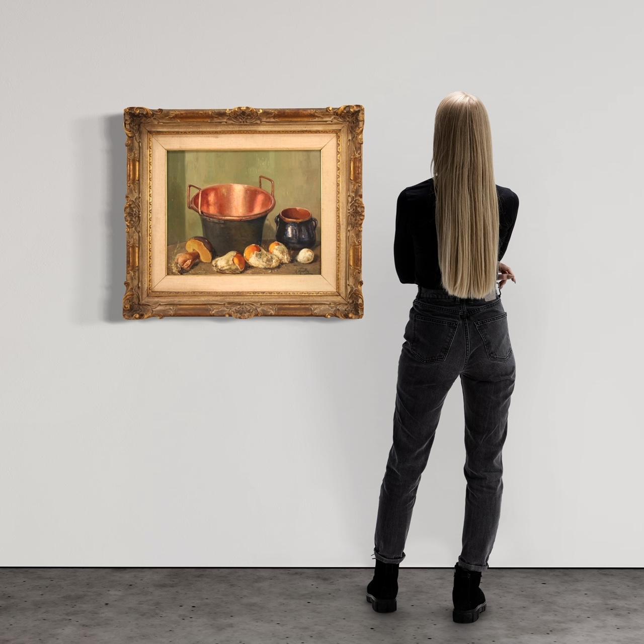 Italian painting from the mid-20th century. Oil on board painting depicting Autumn Delights, still life with pots and mushrooms of good pictorial quality. Finely carved, chiseled and gilded frame in wood and plaster, fitted with a fabric
