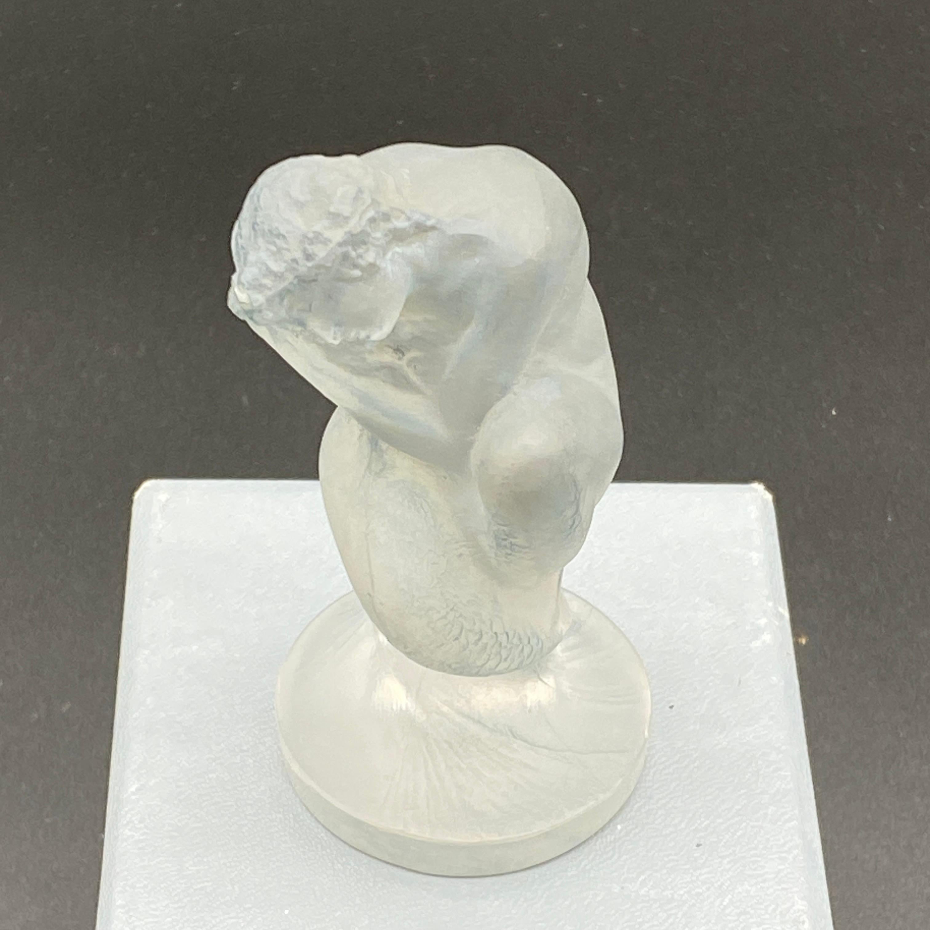 Inizio XX secolo Una statuetta di sirena di R.Lalique in vendita