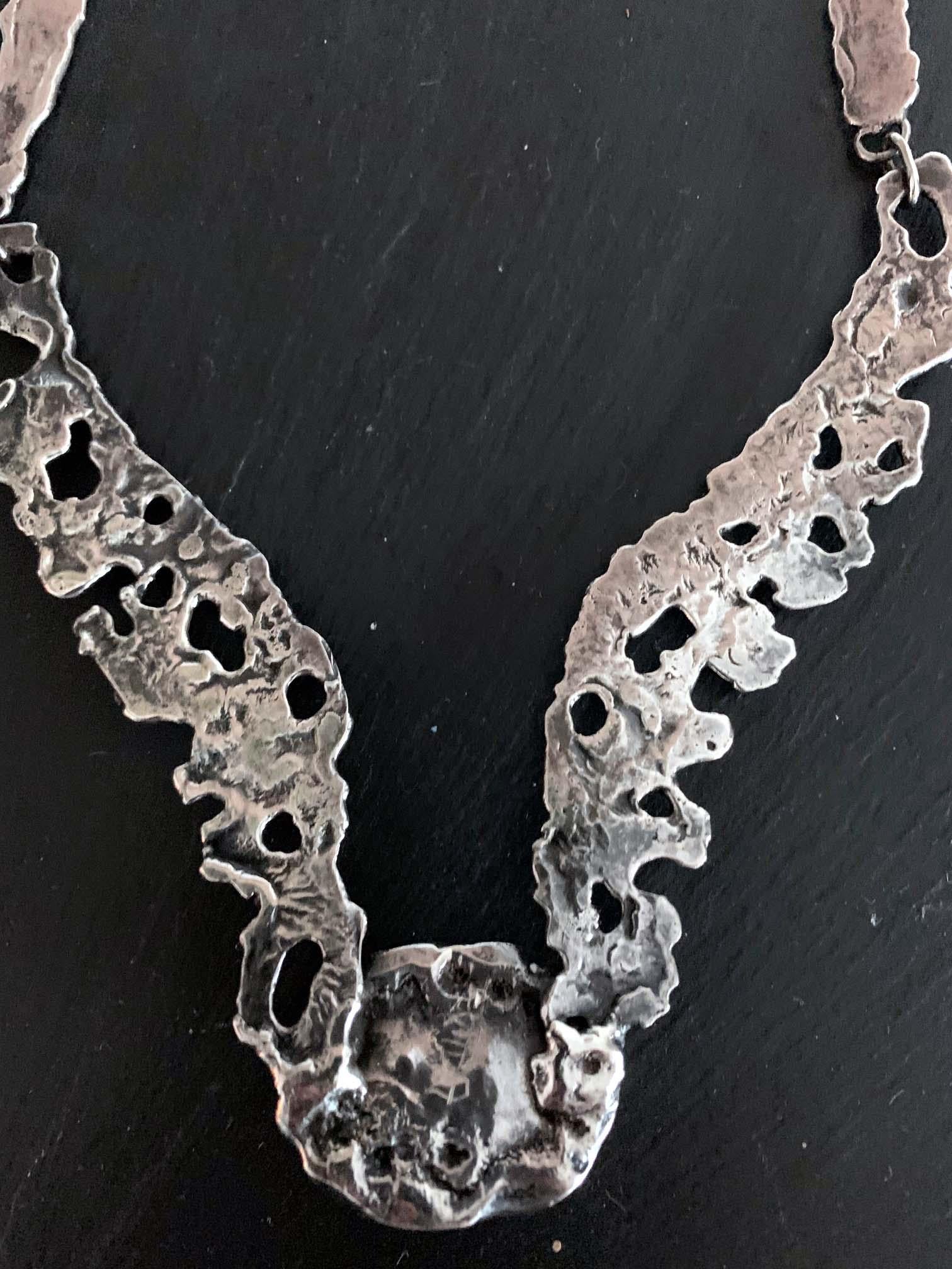 Mexican Modernist Sterling Silver Necklace by Tane Orfebres For Sale 2
