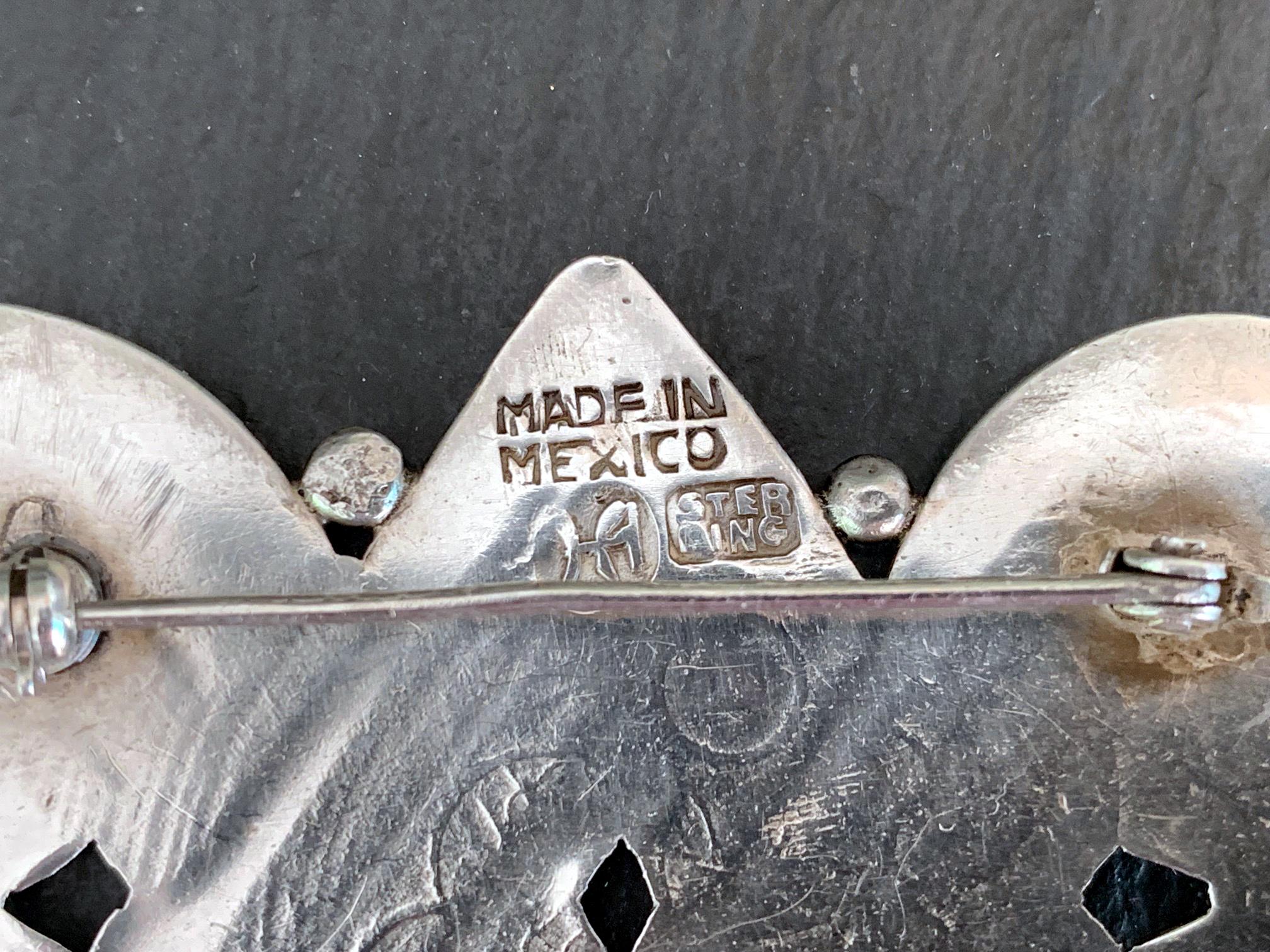 Mexican Sterling Silver Brooch by Hector Aguilar In Good Condition For Sale In Atlanta, GA