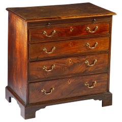 Mid-18th Century Chippendale Period Mahogany Chest of Drawers