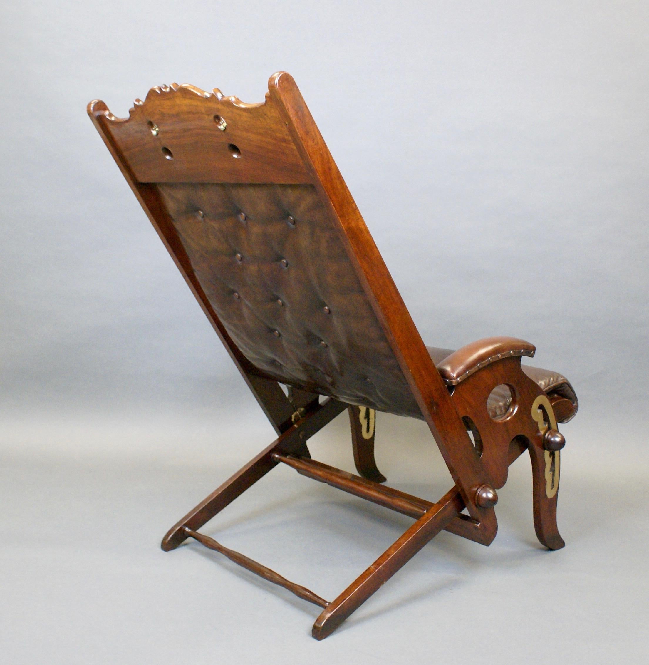 British Mid 19th Century Adjustable Mahogany and Brass Deckchair For Sale