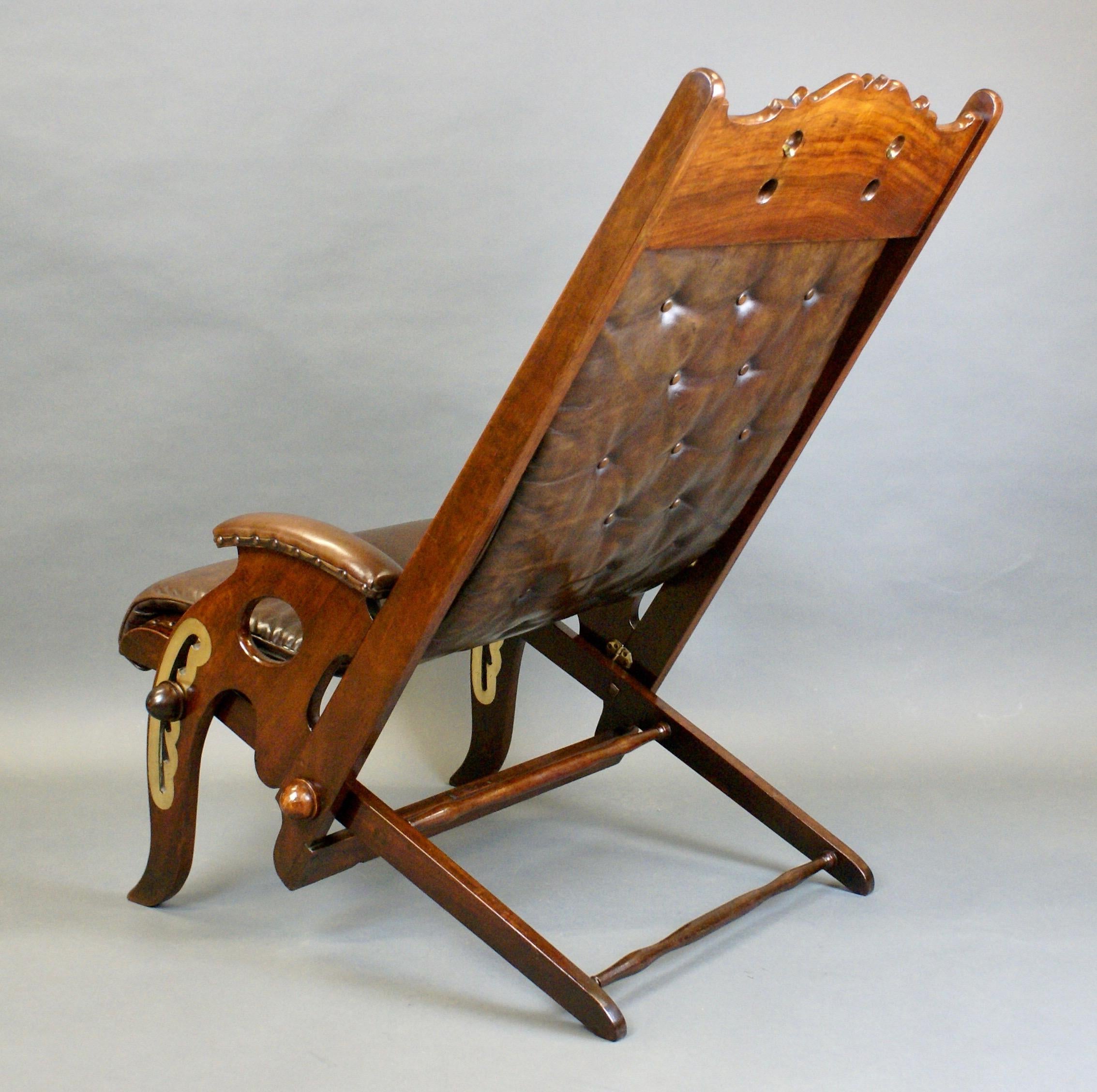 Mid 19th Century Adjustable Mahogany and Brass Deckchair In Good Condition For Sale In South Croydon, GB
