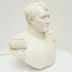 Buste de Napoléon Bonapart en biscuit de porcelaine du milieu du 19e siècle