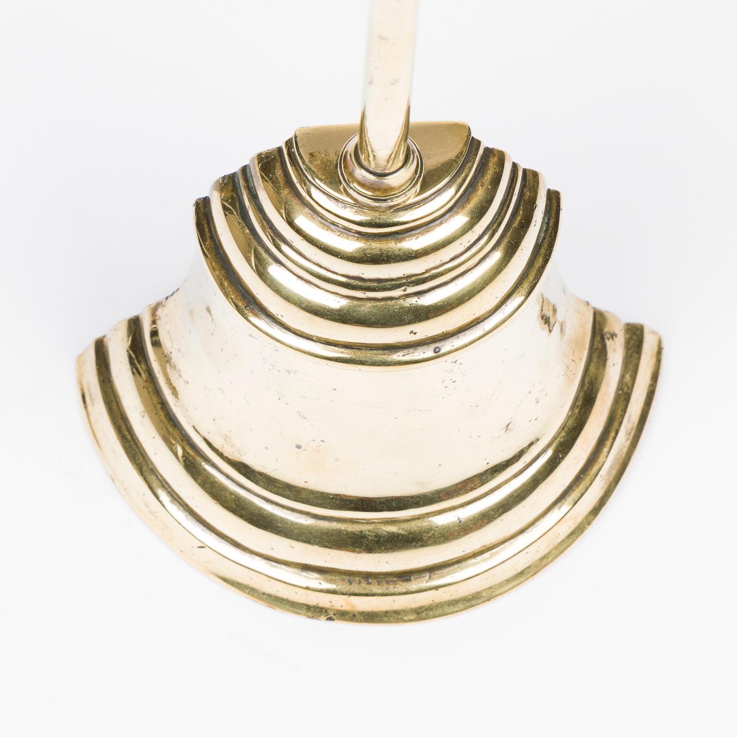 English A mid 19th century brass bell shaped door stop For Sale