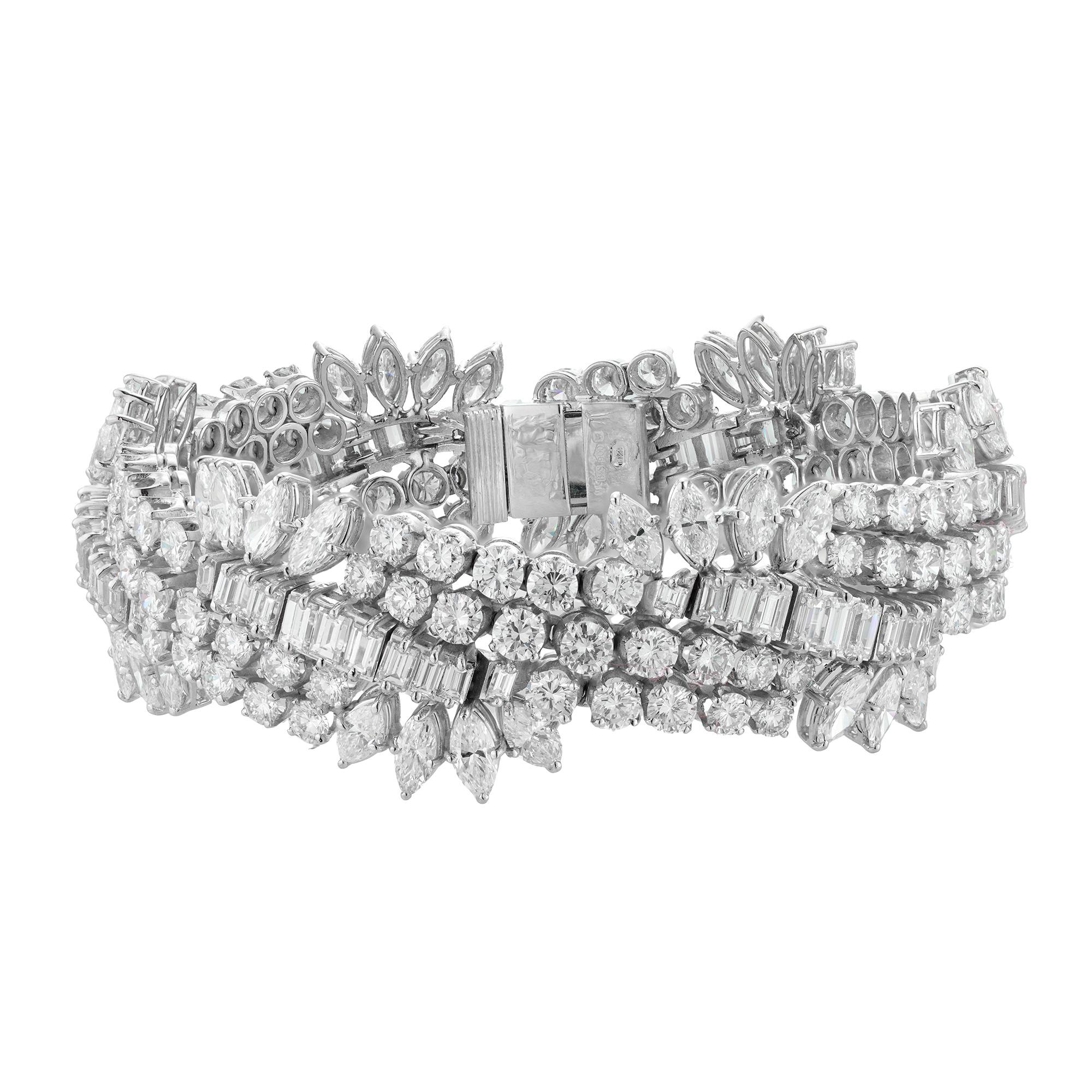 Taille baguette Bracelet en diamants du milieu du 20e siècle en vente