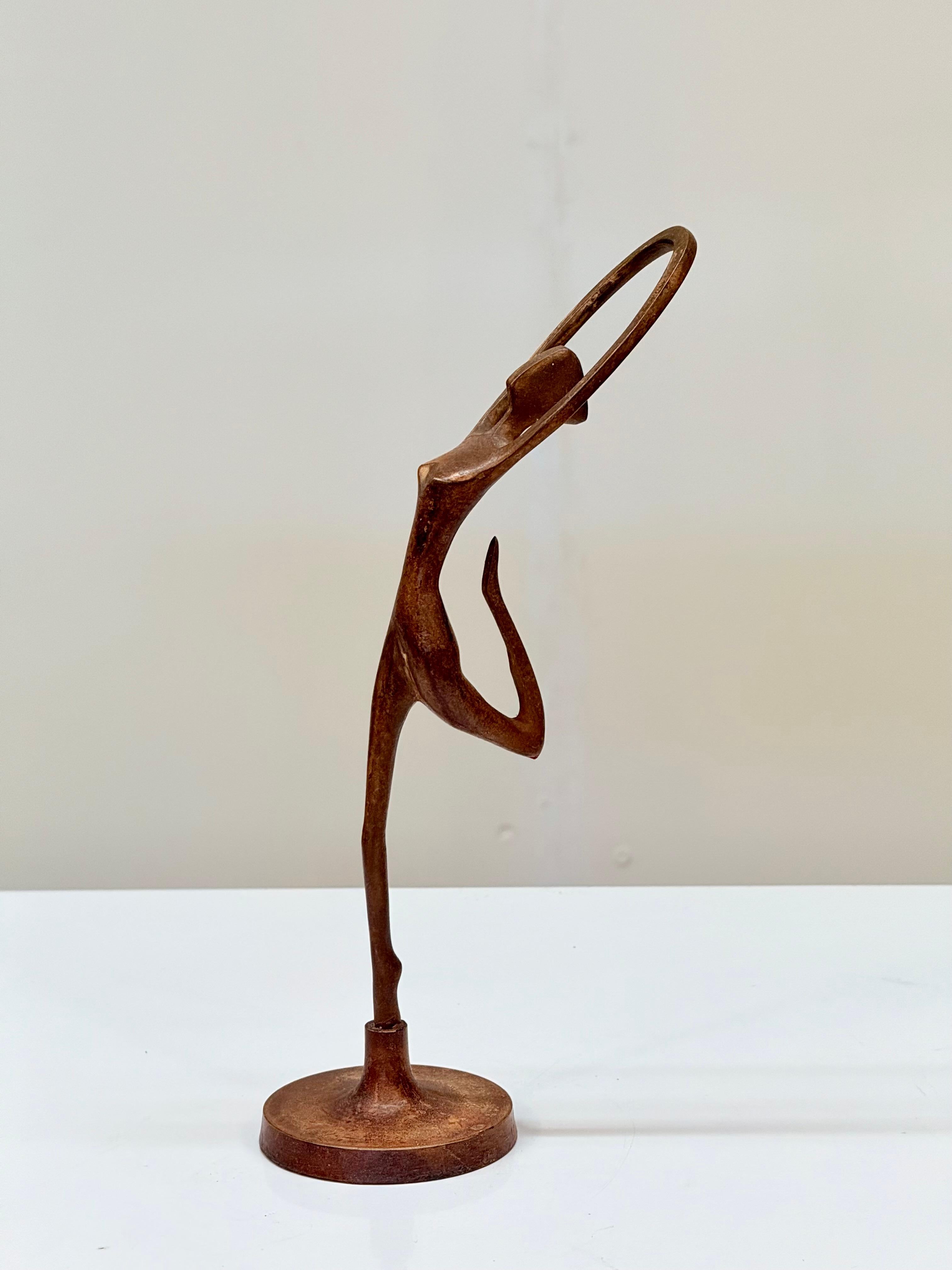 Stampato Figurina di ballerina in bronzo francese della metà del XX secolo, stile modernista, anni '50-'60 in vendita