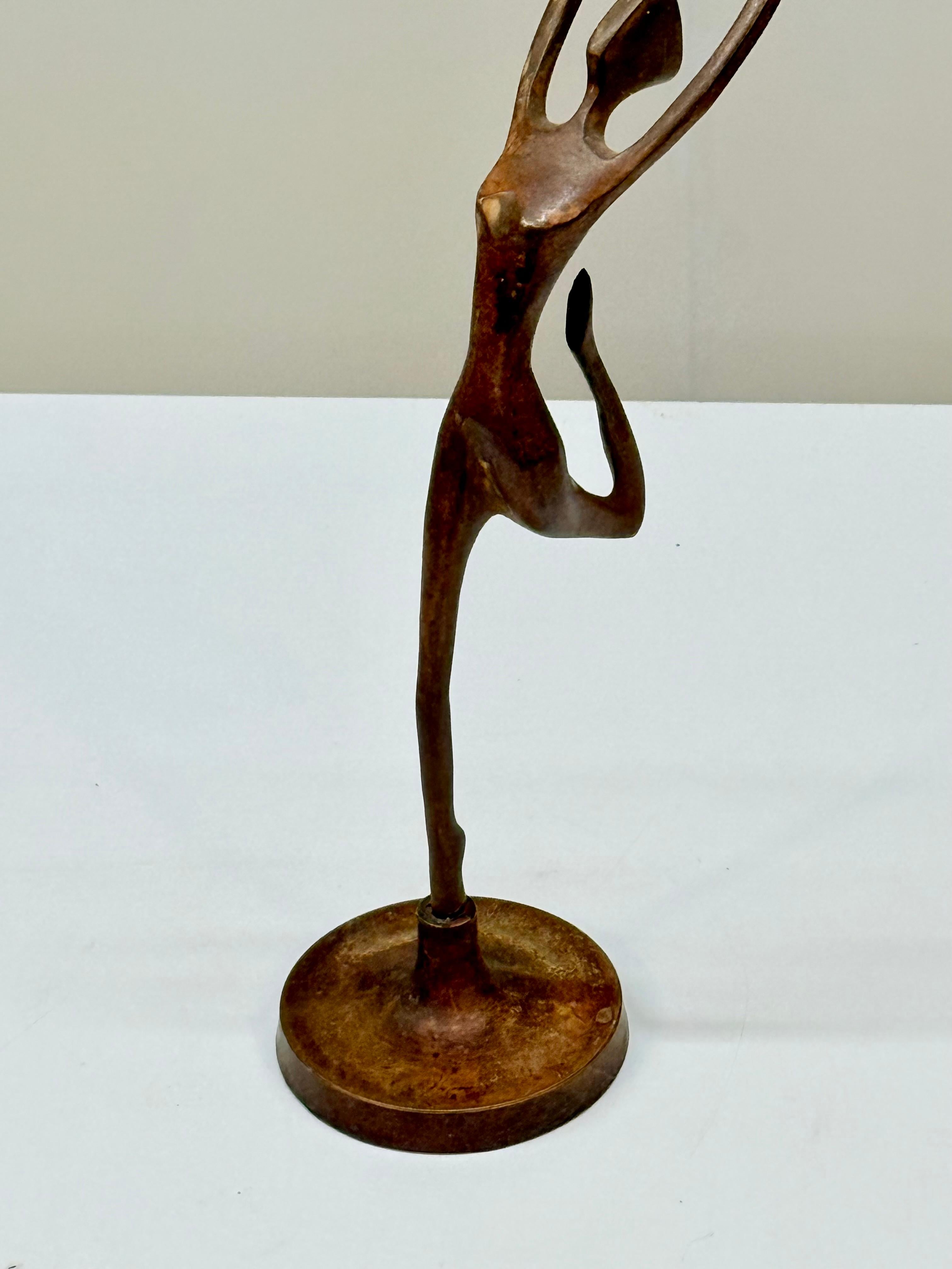 Bronzo Figurina di ballerina in bronzo francese della metà del XX secolo, stile modernista, anni '50-'60 in vendita