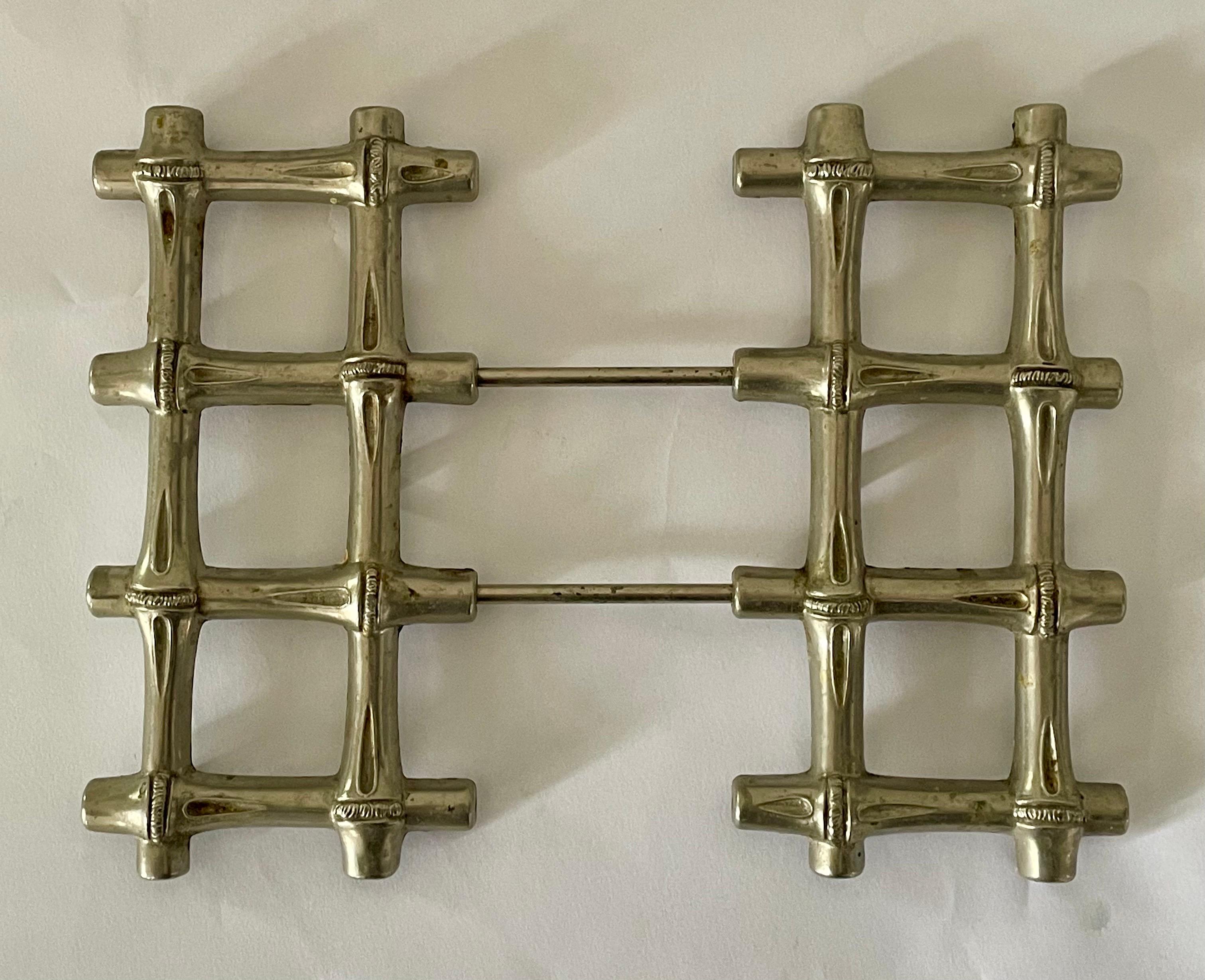 Silver Plate A mid-20th century Italian telescopic bamboo-style trivet For Sale