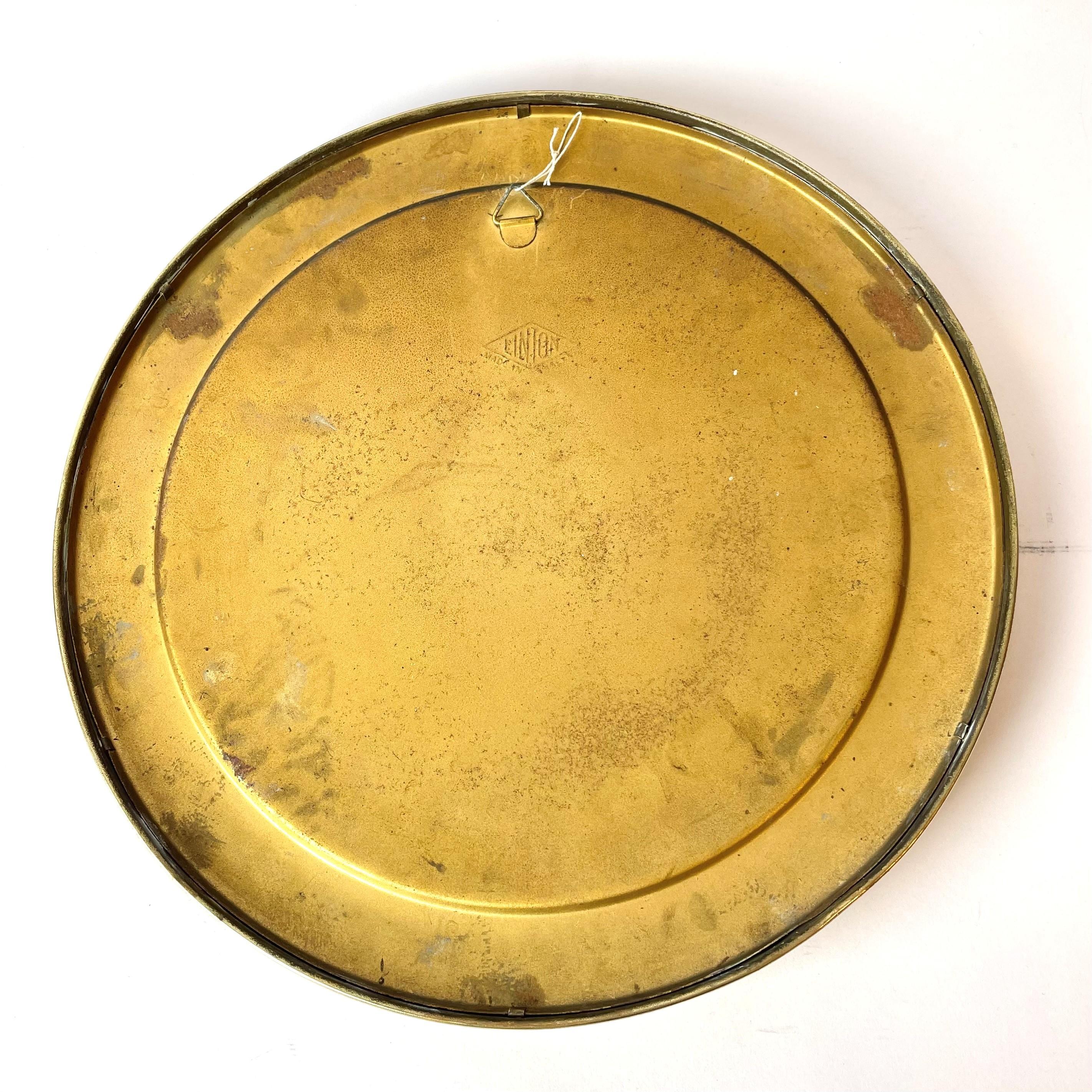Mid-20th Century Porthole Convex Wall Mirror in Brass 1