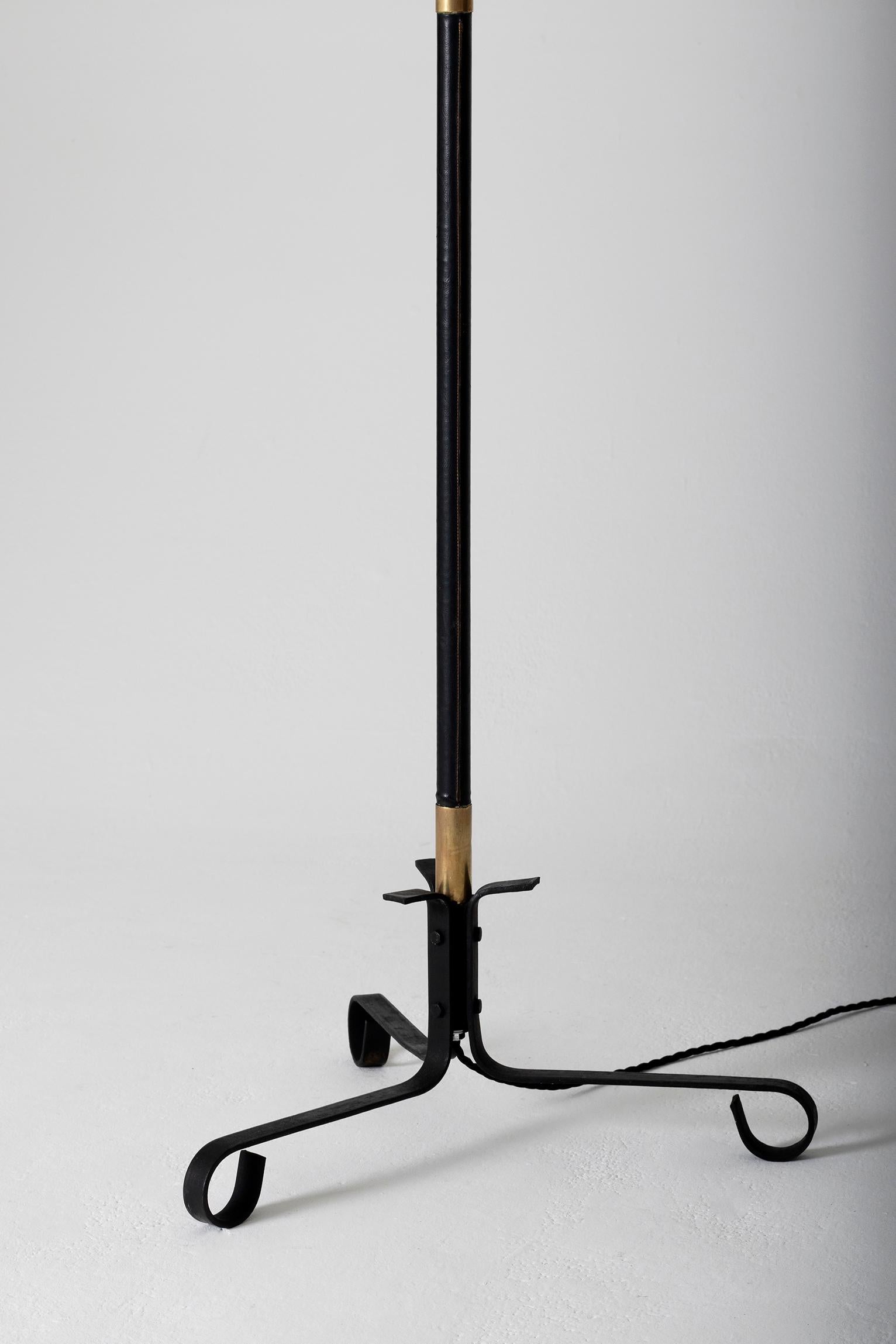 20th Century Mid-Century Black Leather and Brass Floor Lamp
