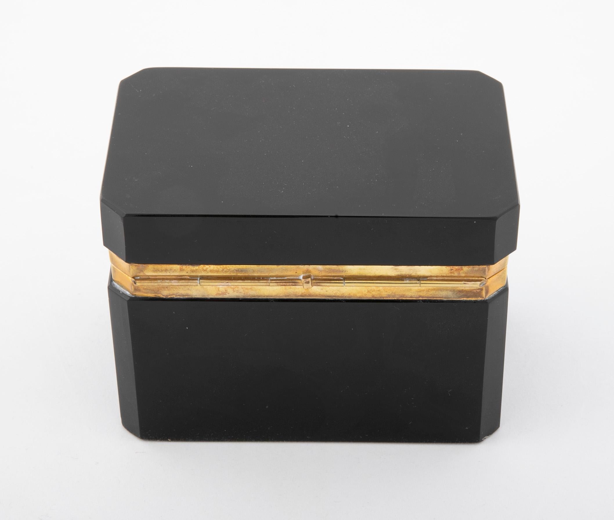 Midcentury Black Opaline Glass Box with Original Key 4