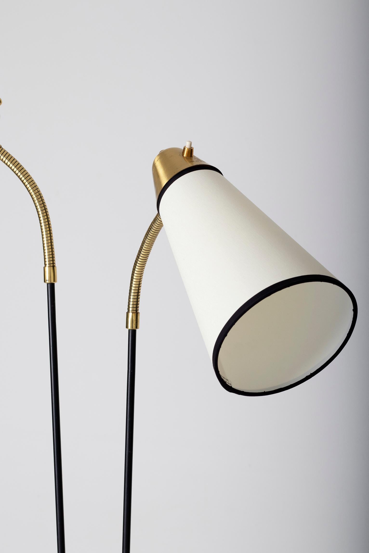 Midcentury Brass and Black Two-Arm Floor Lamp In Good Condition In London, GB