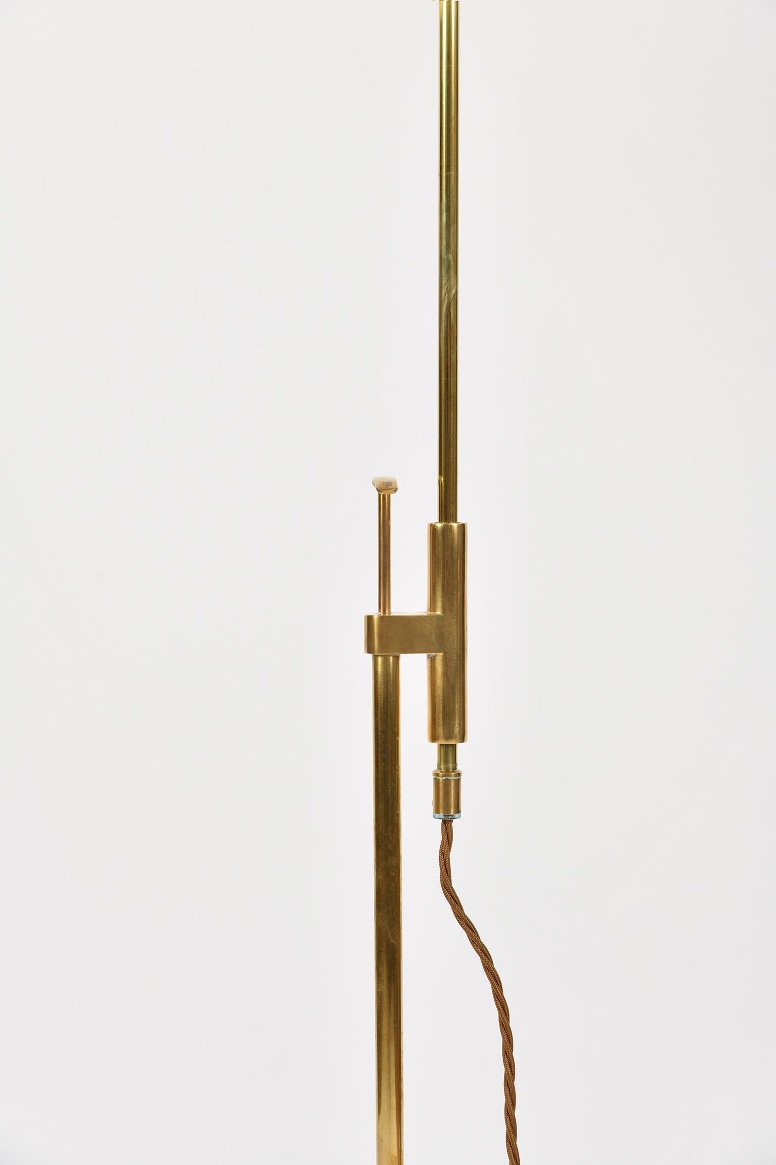 Midcentury Brass Telescopic Floor Lamp by Falkenberg Belysning In Good Condition In London, GB