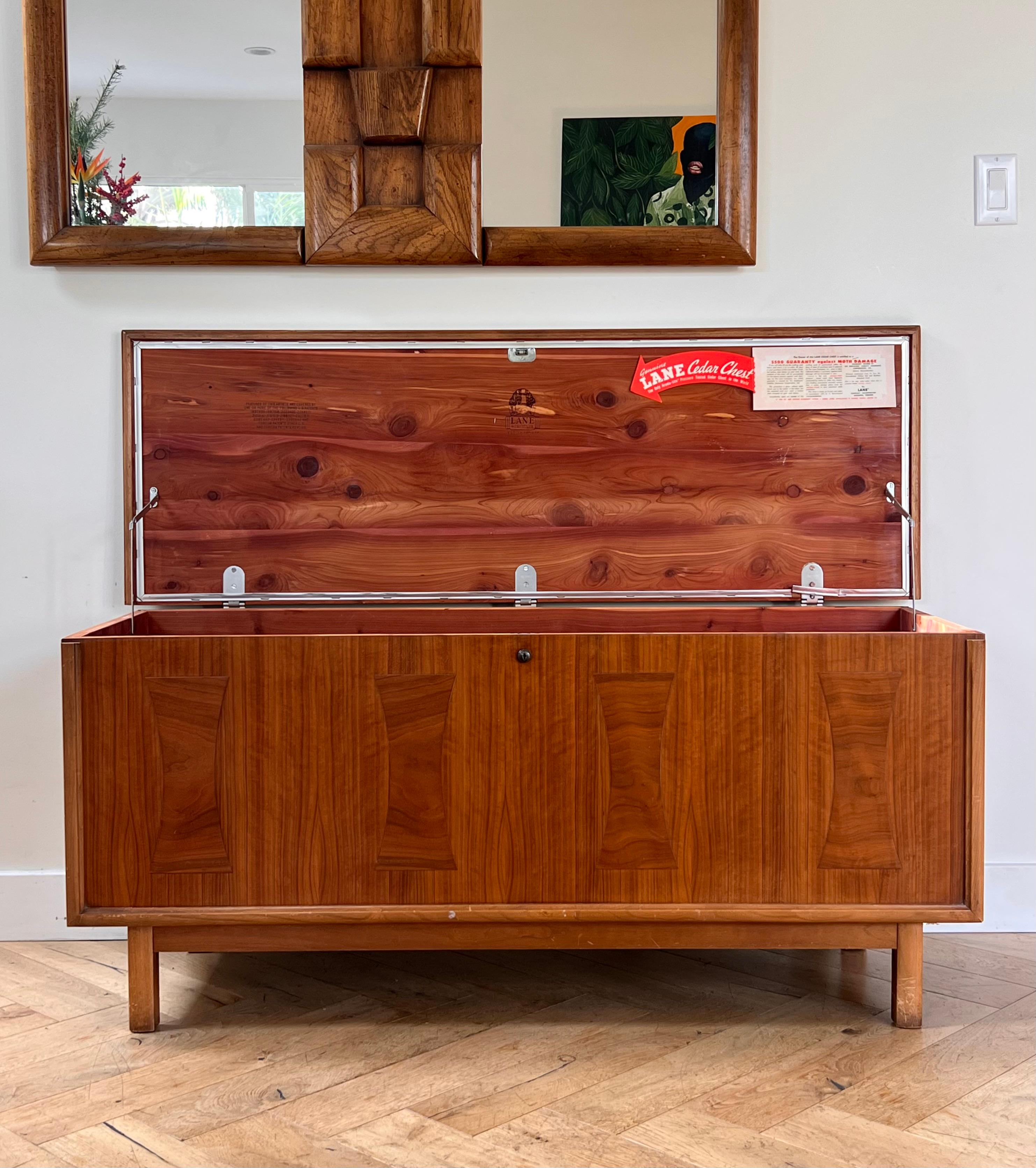 A mid century cedar wood blanket chest by Lane, circa 1960 5