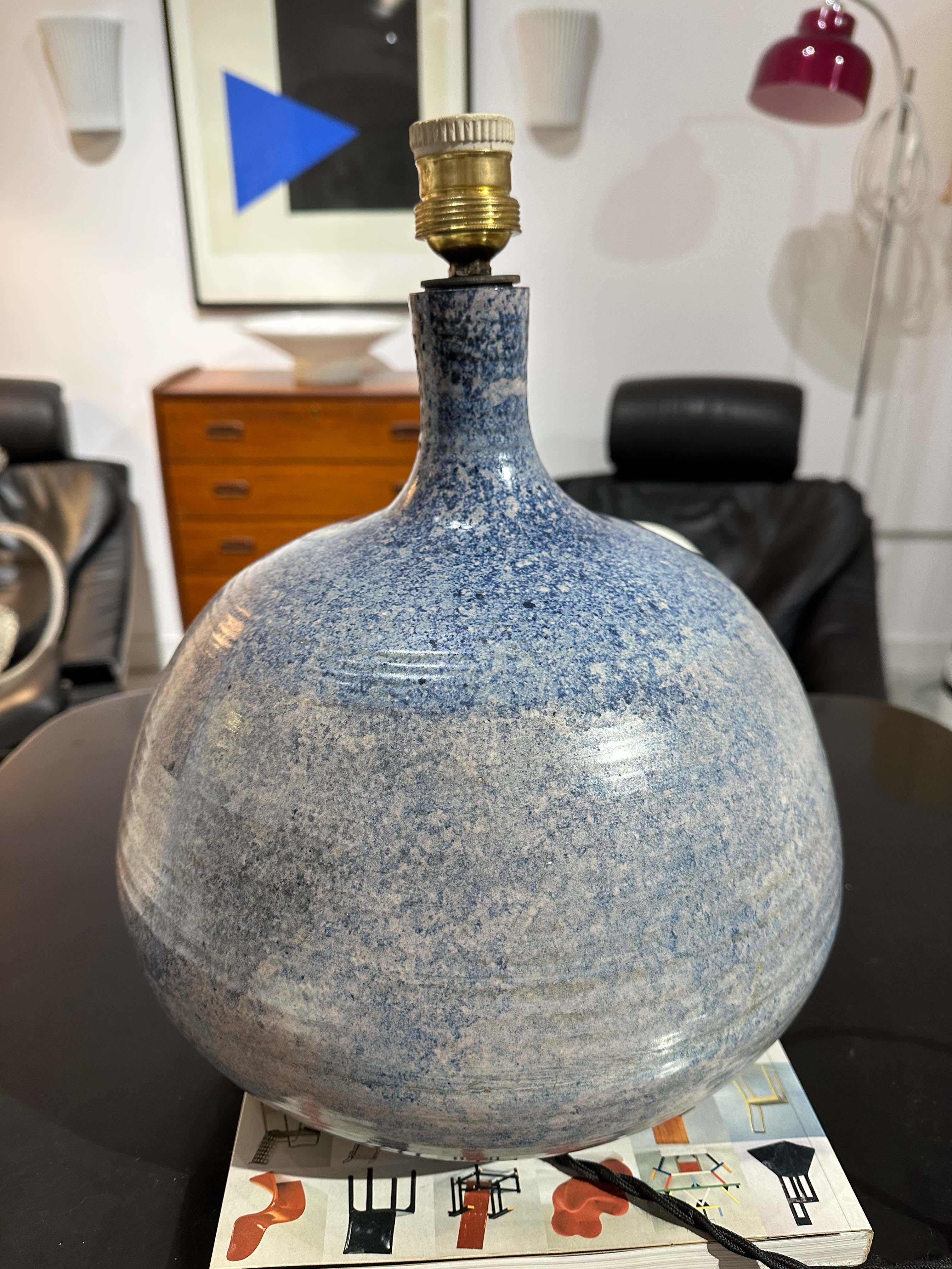 Lampe émaillée en céramique du milieu du siècle dernier par Jean Pierre Gasnier en vente 6