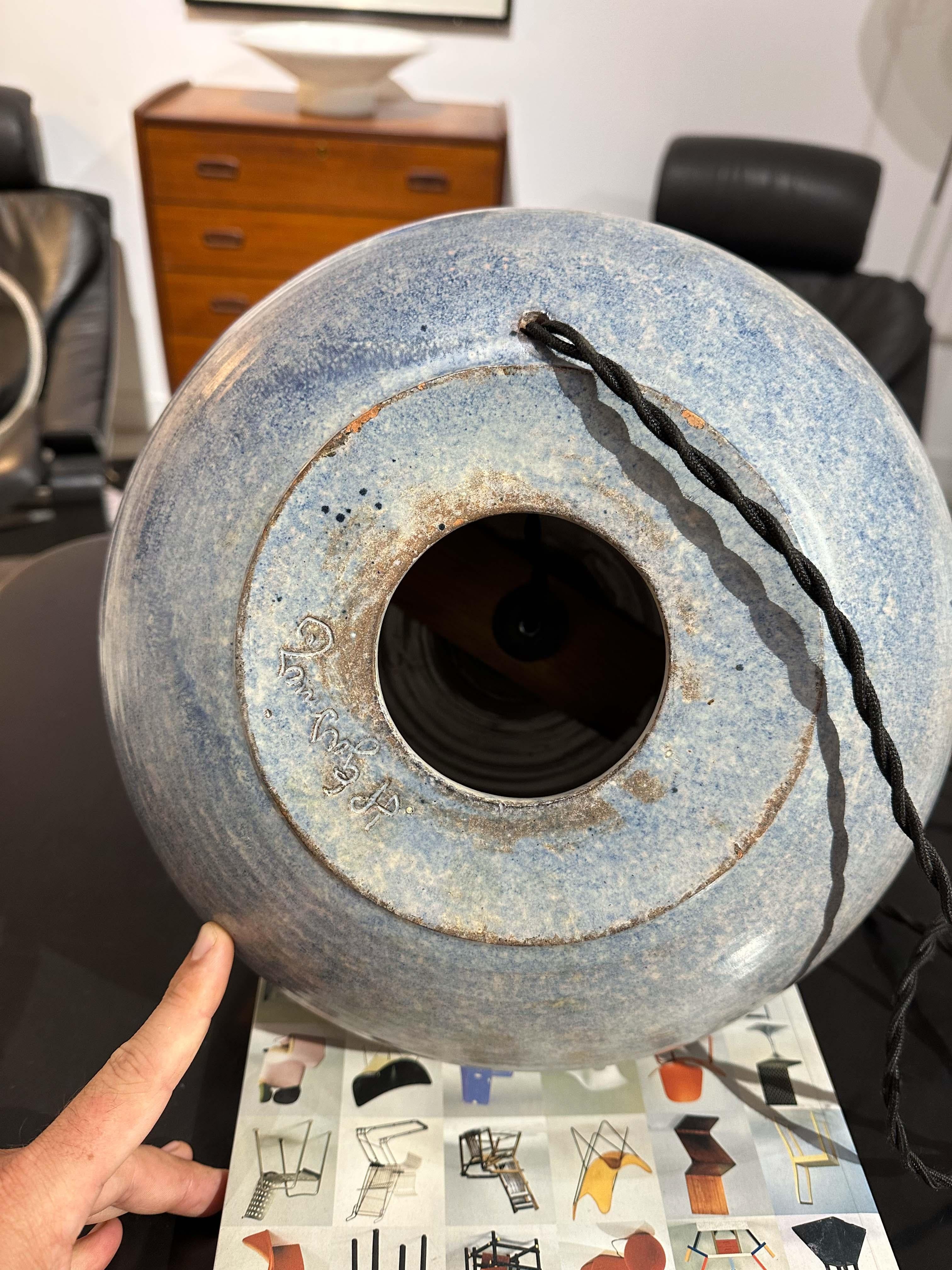 Lampe émaillée en céramique du milieu du siècle dernier par Jean Pierre Gasnier en vente 8