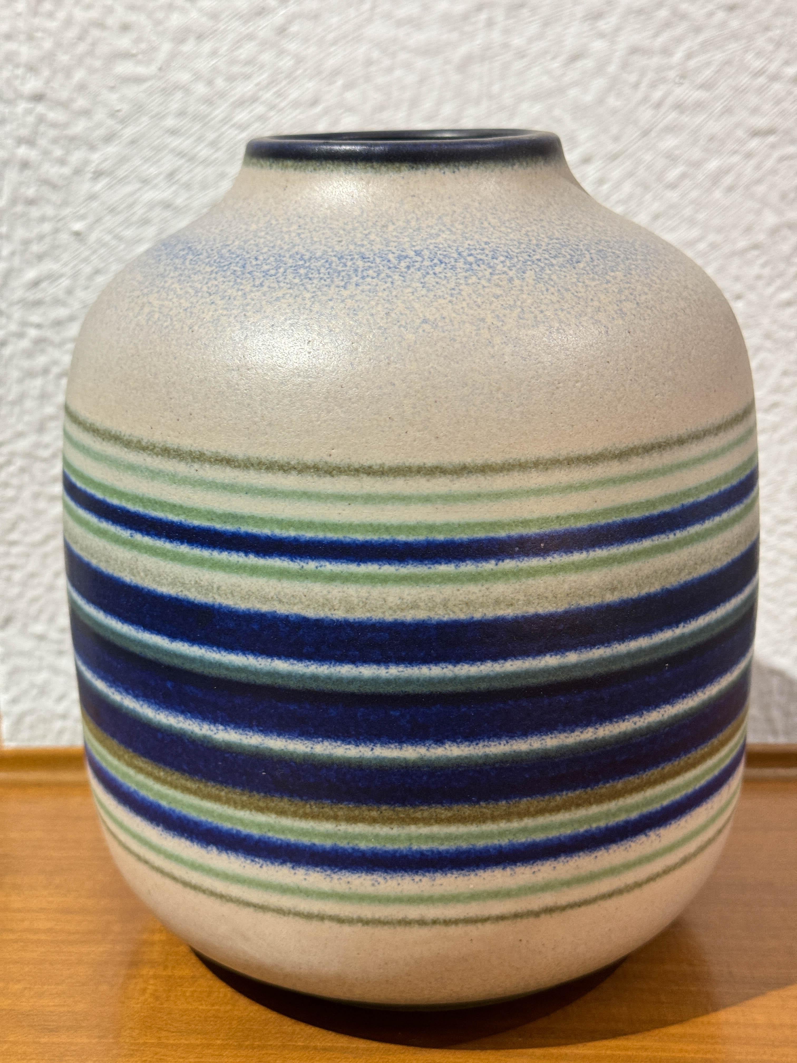 Mid-Century Modern A mid-century ceramic glazed vase by Atelier Serra For Sale