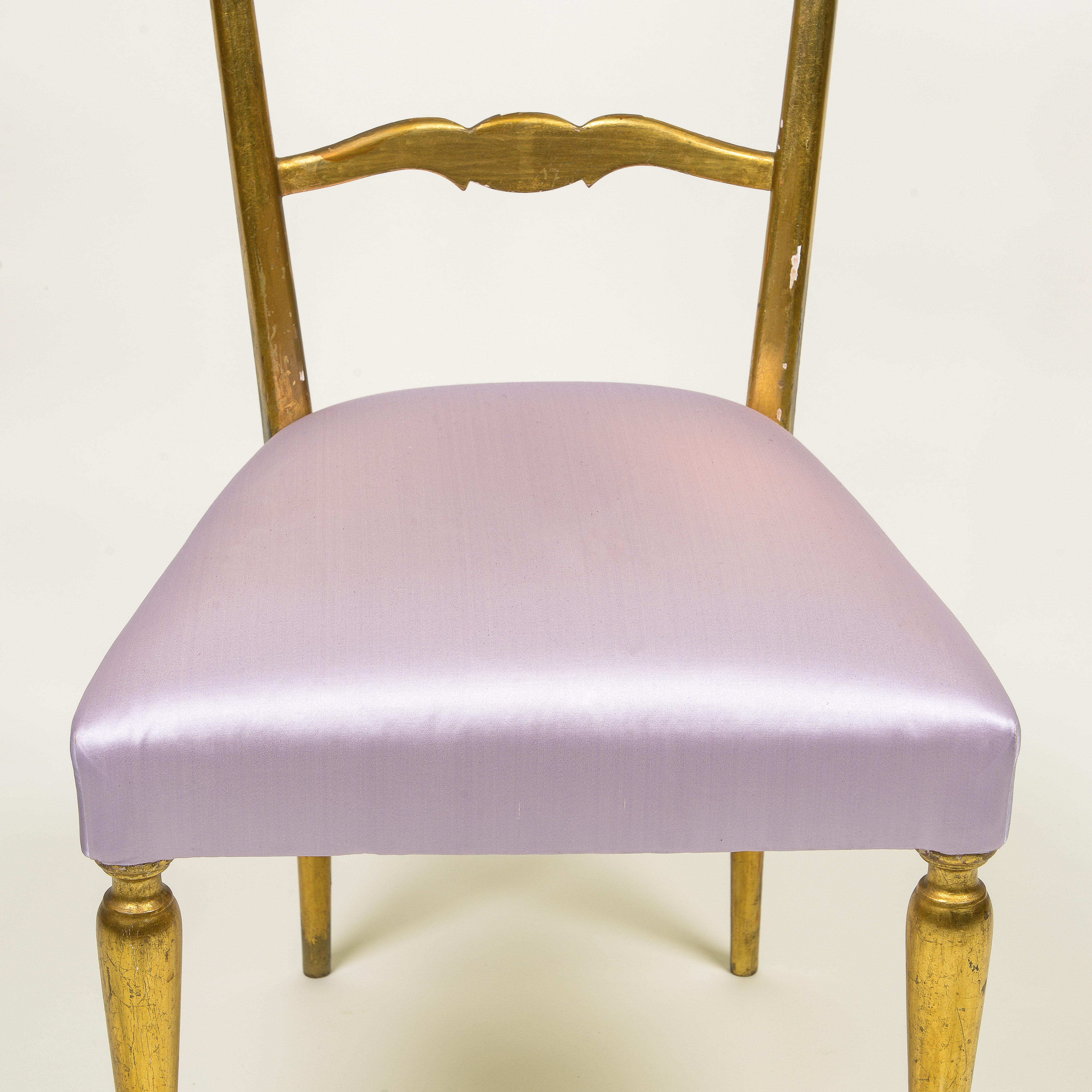 A Mid-Century Chiavari Giltwood Side Chair For Sale 1