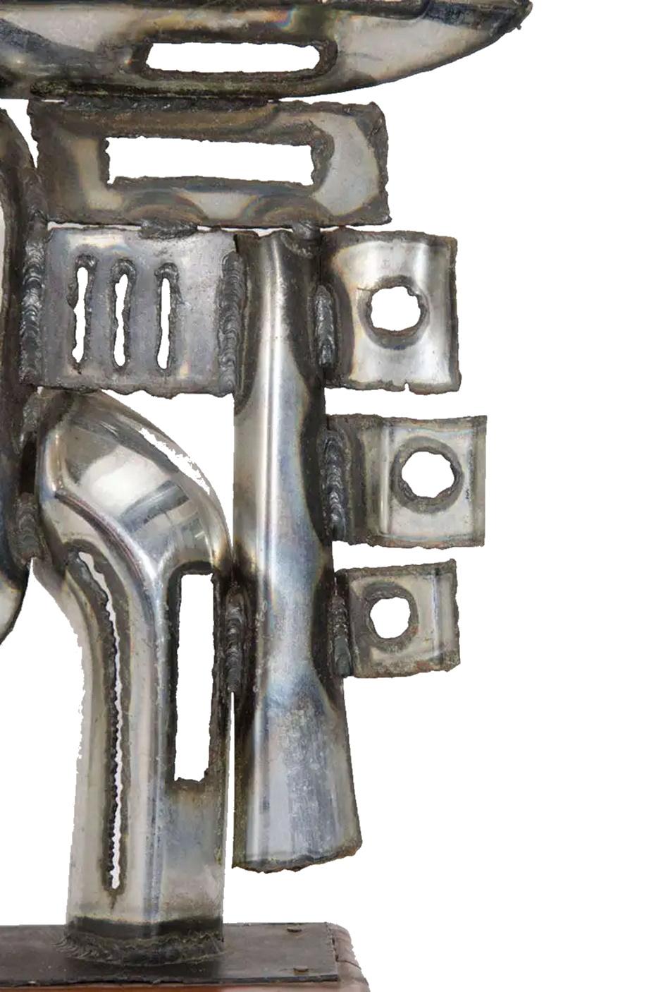 Americano Scultura di paraurti d'auto cromato di metà secolo firmata 