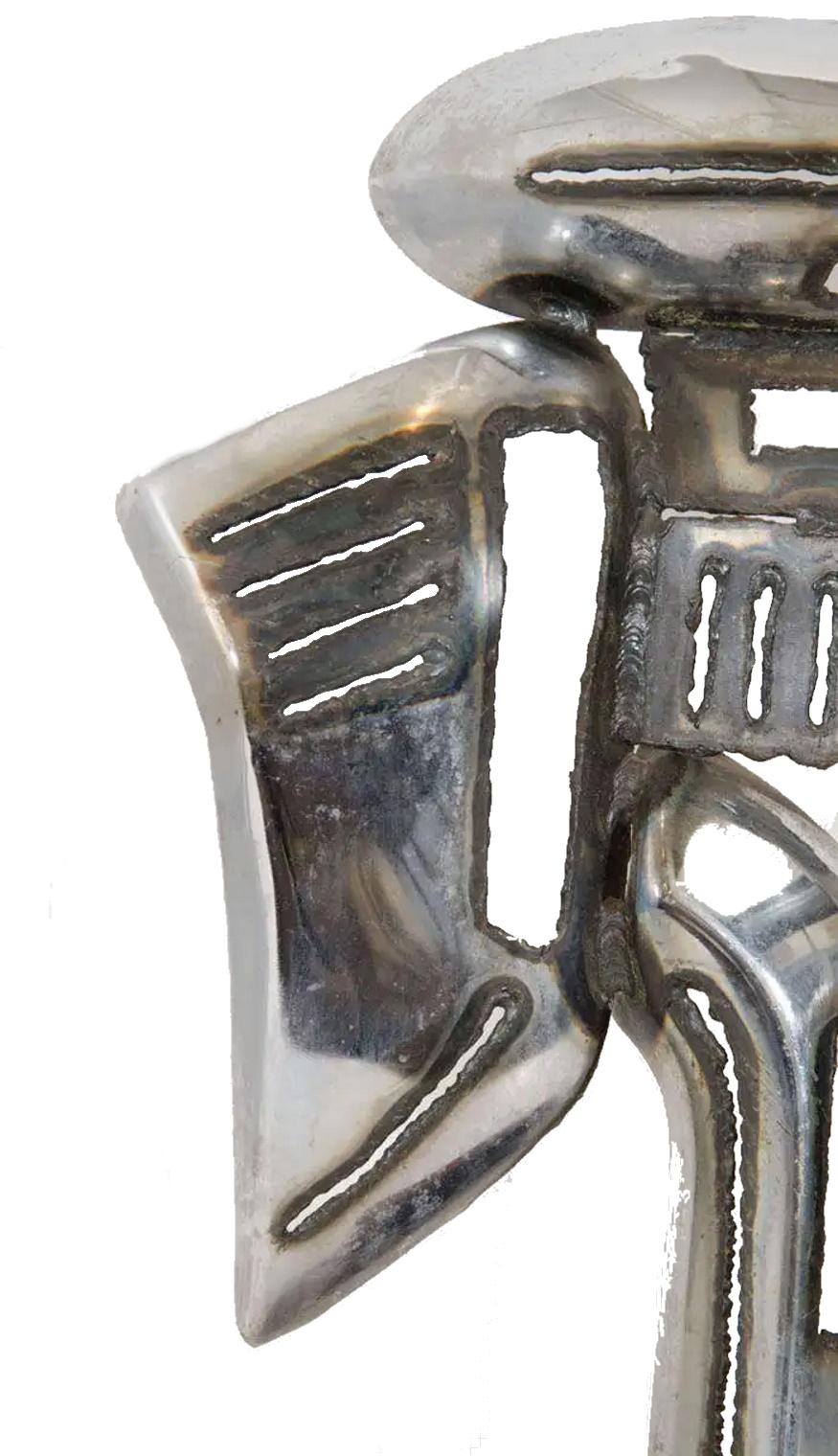 Scultura di paraurti d'auto cromato di metà secolo firmata 