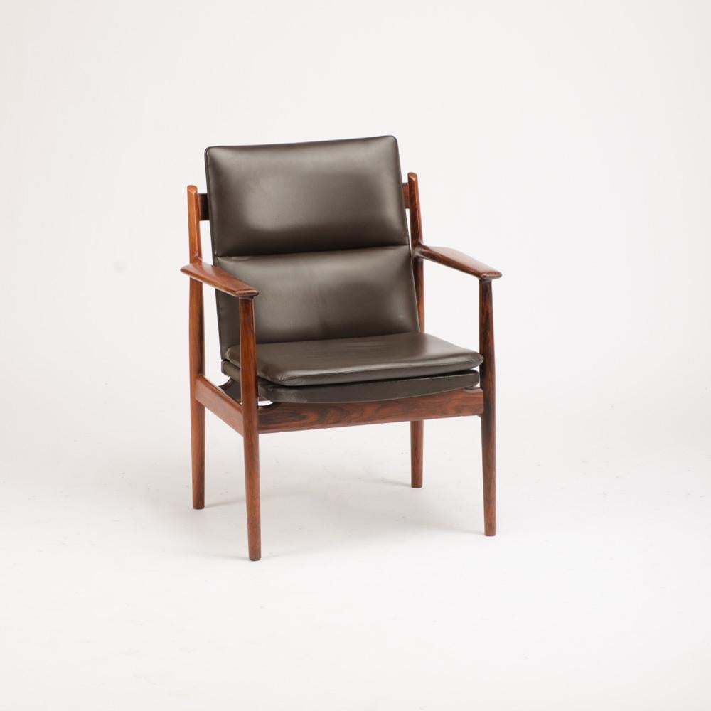 Mid-Century Danish Rosewood Chair, circa 1950-Designed by Arne Vodder for Sibast For Sale 1