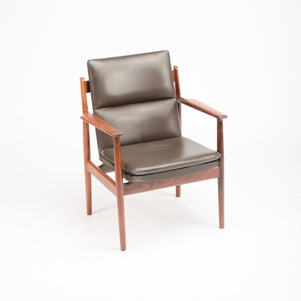 Mid-Century Danish Rosewood Chair, circa 1950-Designed by Arne Vodder for Sibast For Sale 3