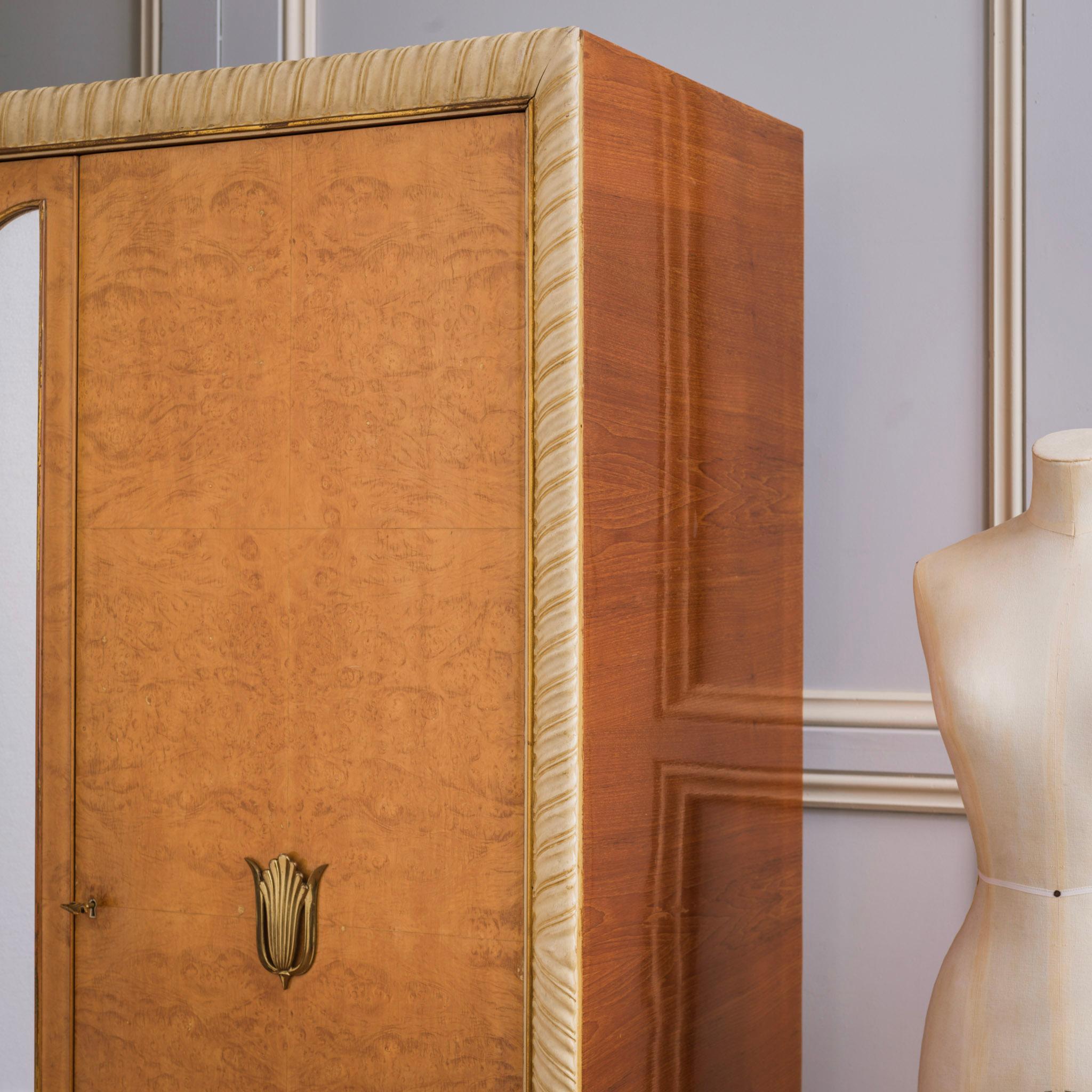 Mid Century Early 1940's Art Deco Wardrobe Made in Burr Elm Wood Veneer 8