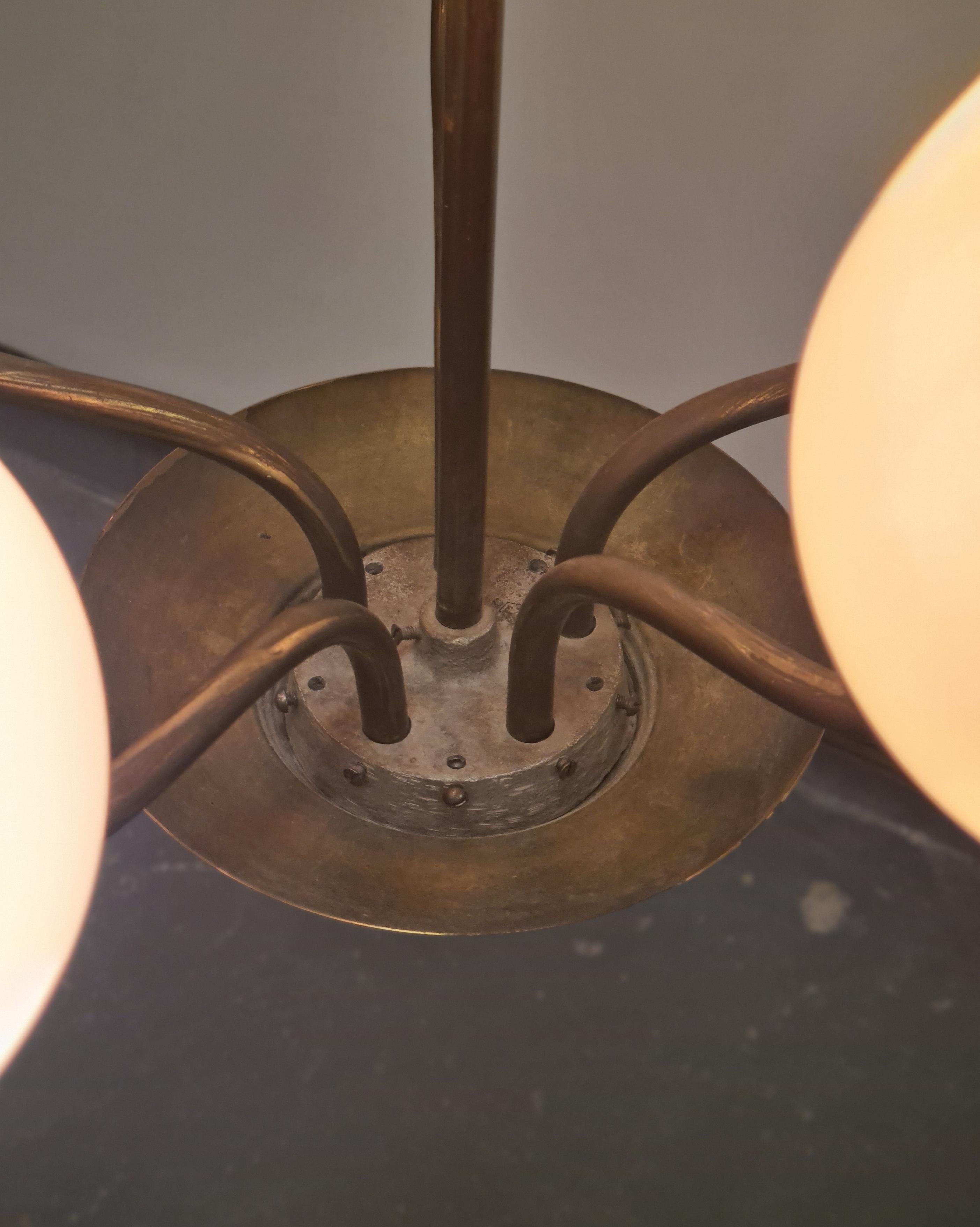 Finlandais Lampe design finlandaise du milieu du siècle en laiton et verre, Saariston Valaisin Oy, années 1950