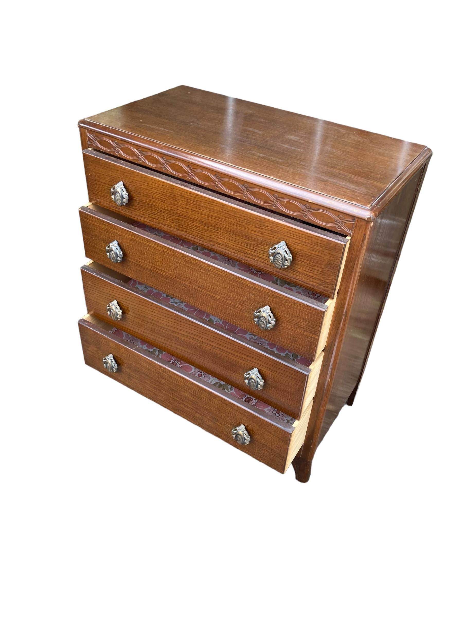 Oak A Mid Century Harris Lebus Style Chest of Drawers Art Deco style handles. For Sale