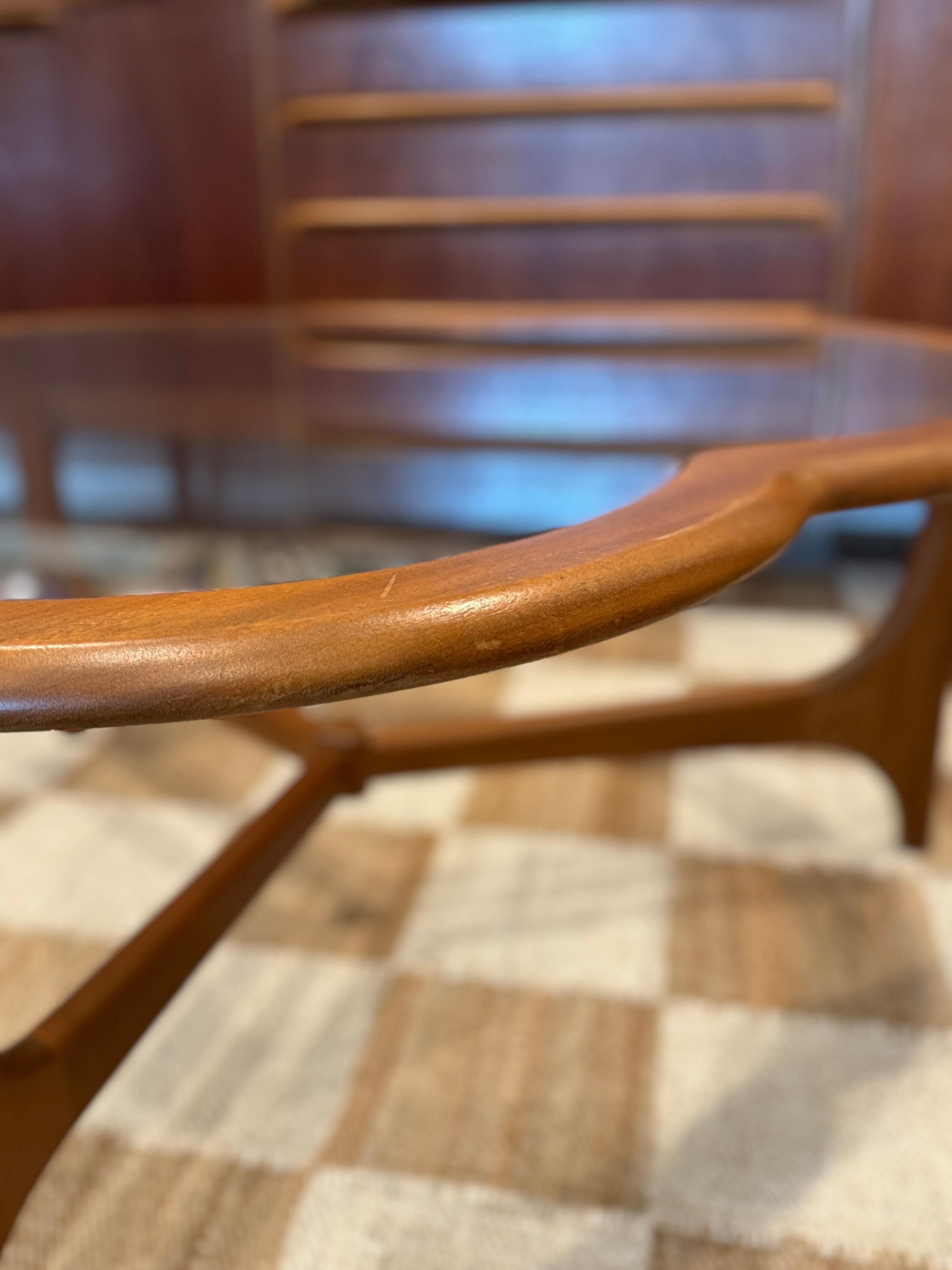 A mid century modern 3 leaf clover coffee table from the Stonehill Stateroom 3