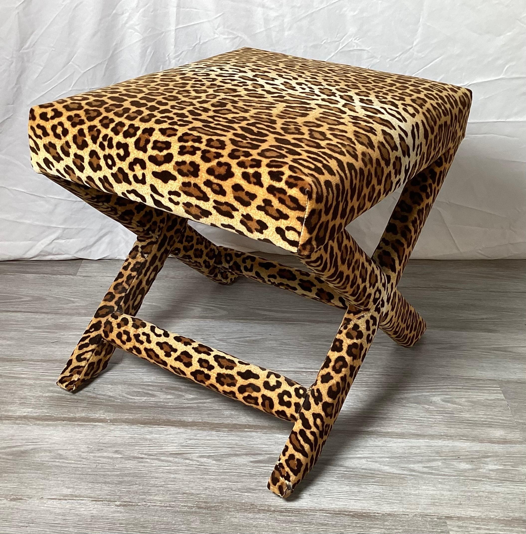 Mid-Century Modern Billy Baldwin x Bench In Excellent Condition In Lambertville, NJ