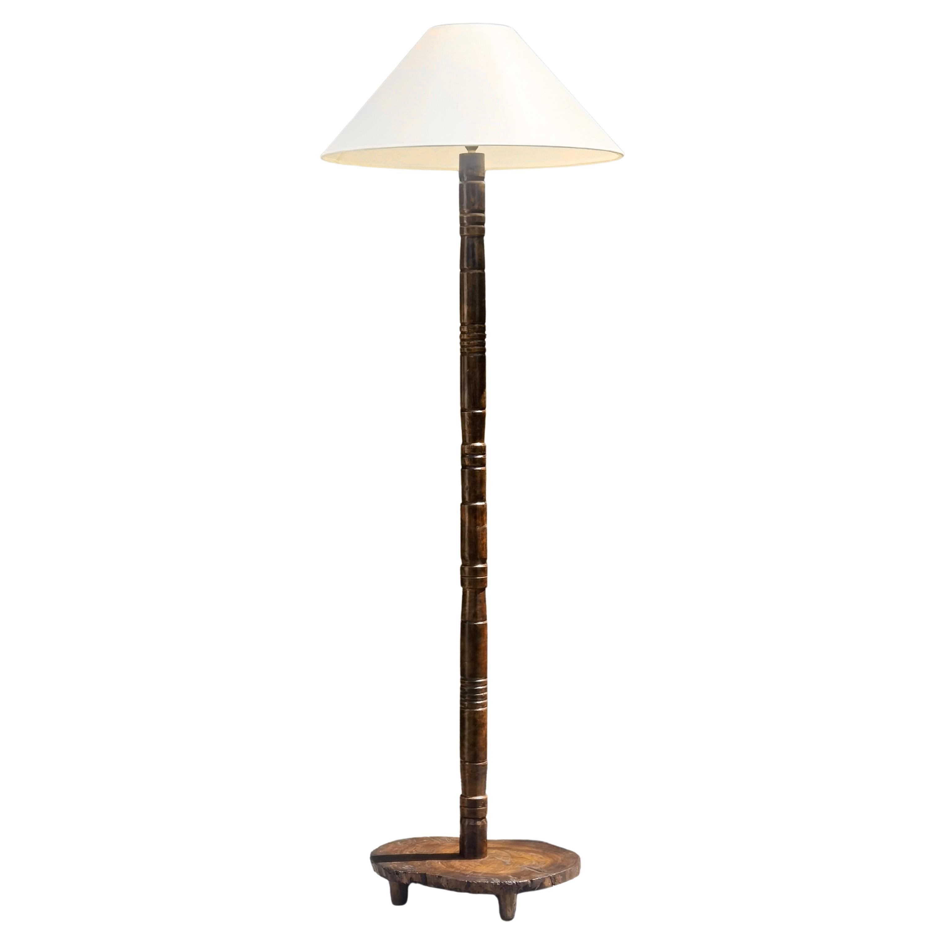 A MID-CENTURY-MODERN BRUTALIST Wooden FLOOR LAMP, France 1950 For Sale