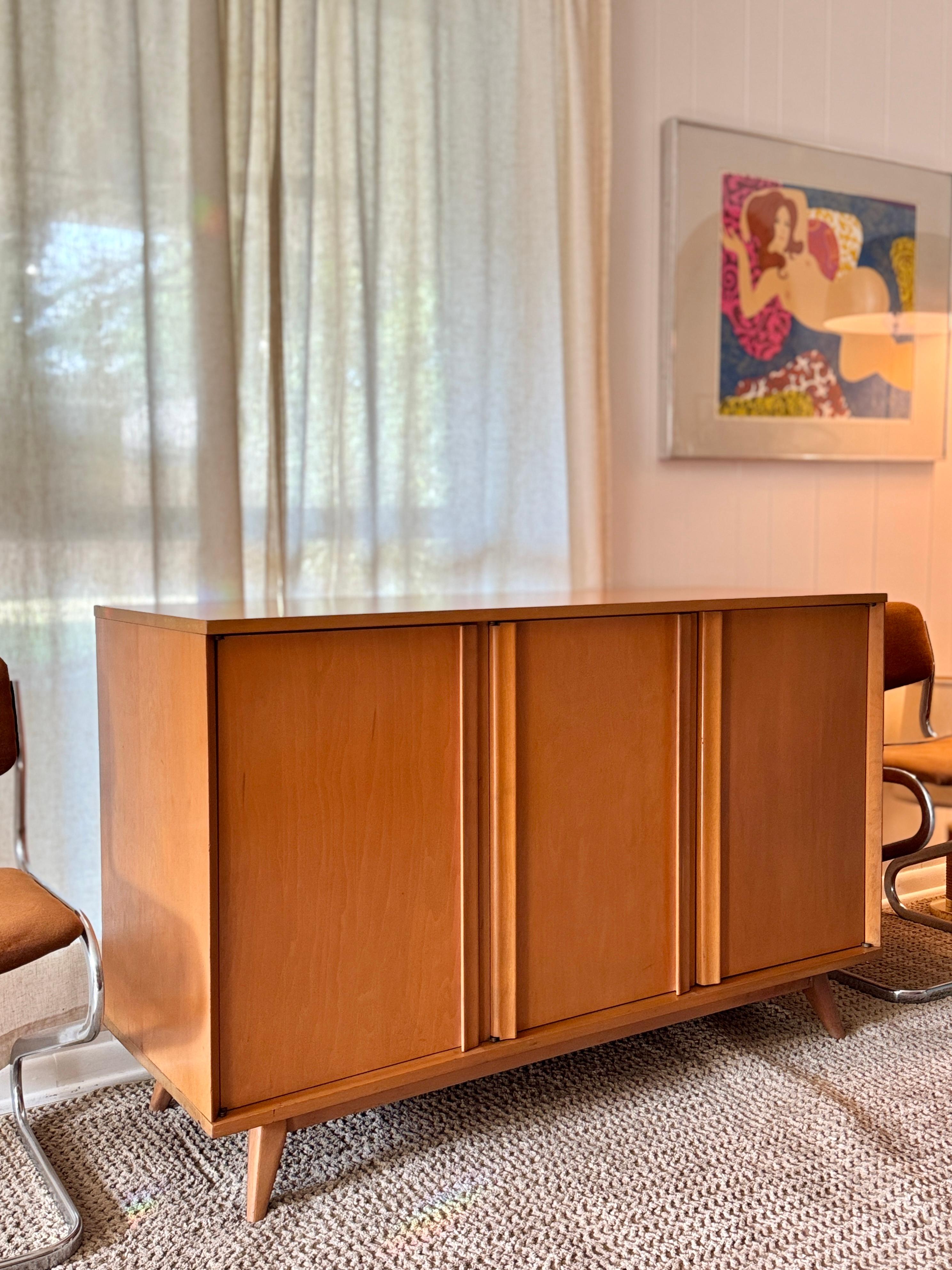 A mid century modern buffet by Viko Baumritter of New York, circa 1960s For Sale 5