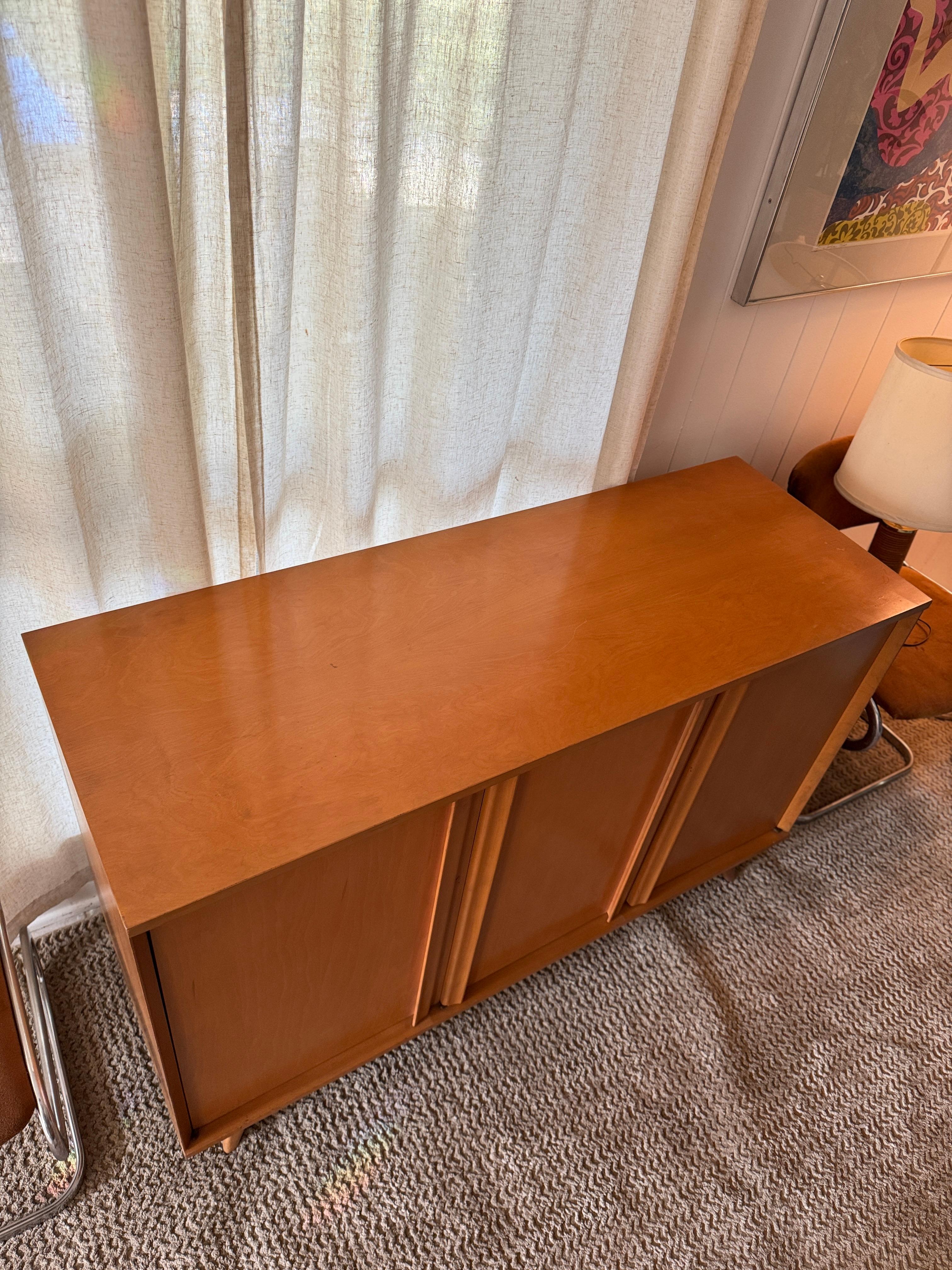 A mid century modern buffet by Viko Baumritter of New York, circa 1960s For Sale 2